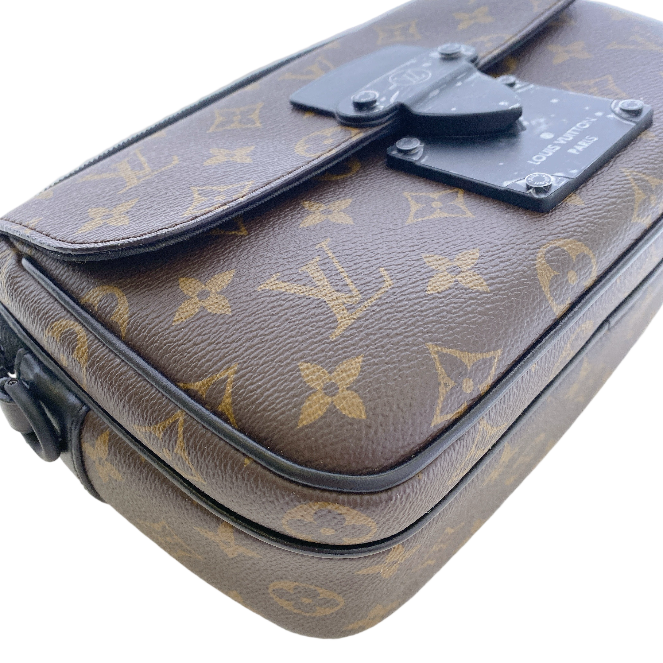 LV SLOCK MESSENGER