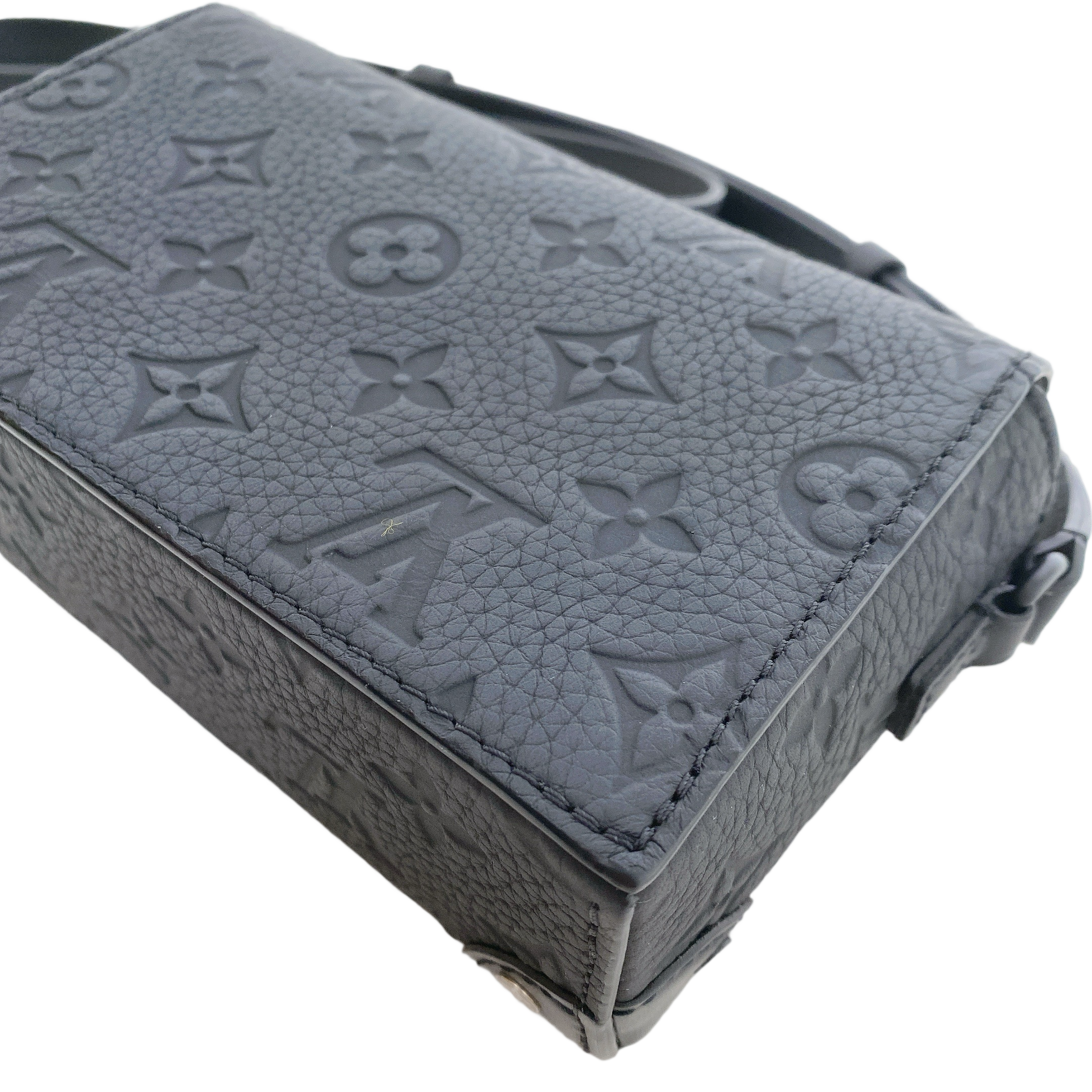 LV STEAMER WEARABLE EMPREINTE