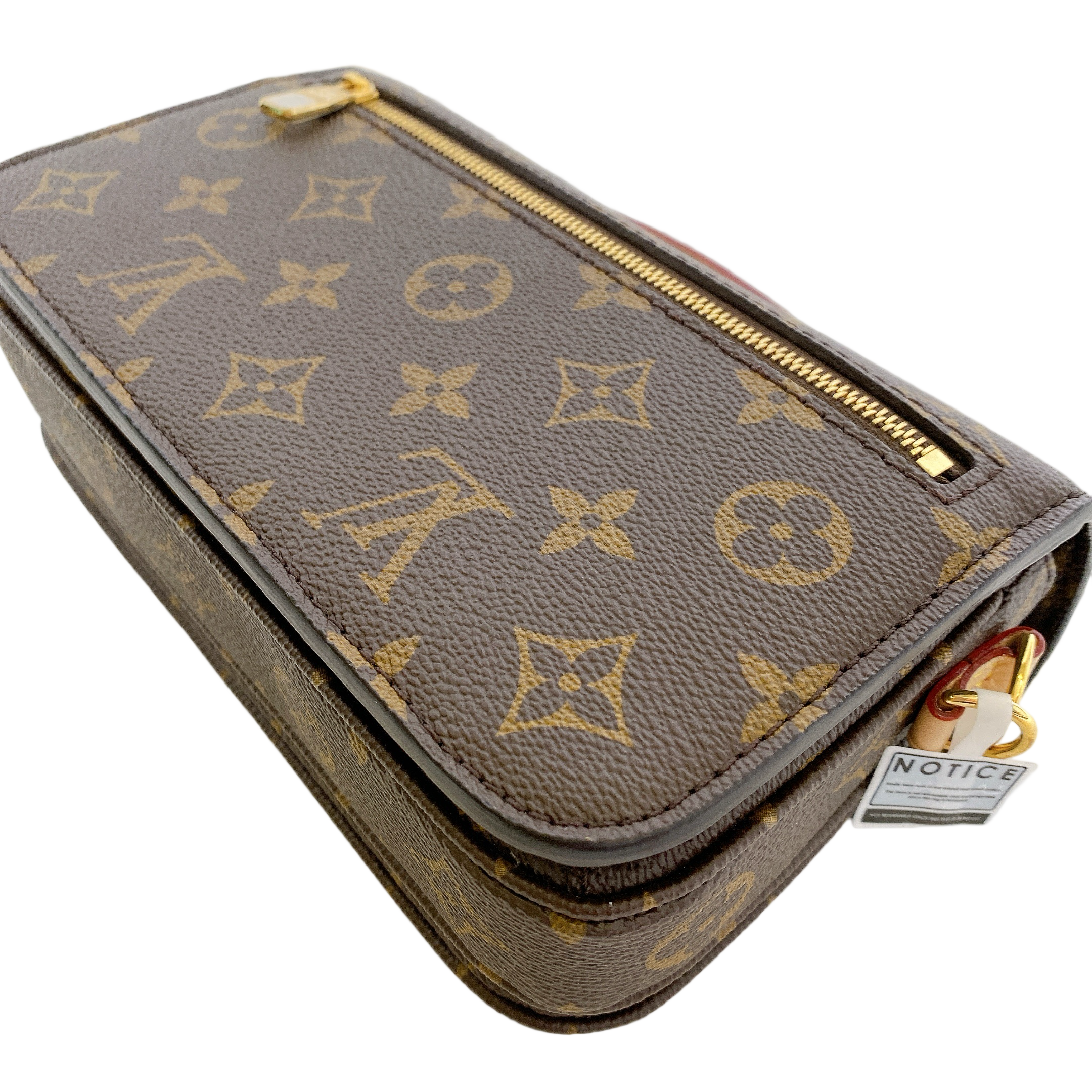 LV METIS EAST WEST