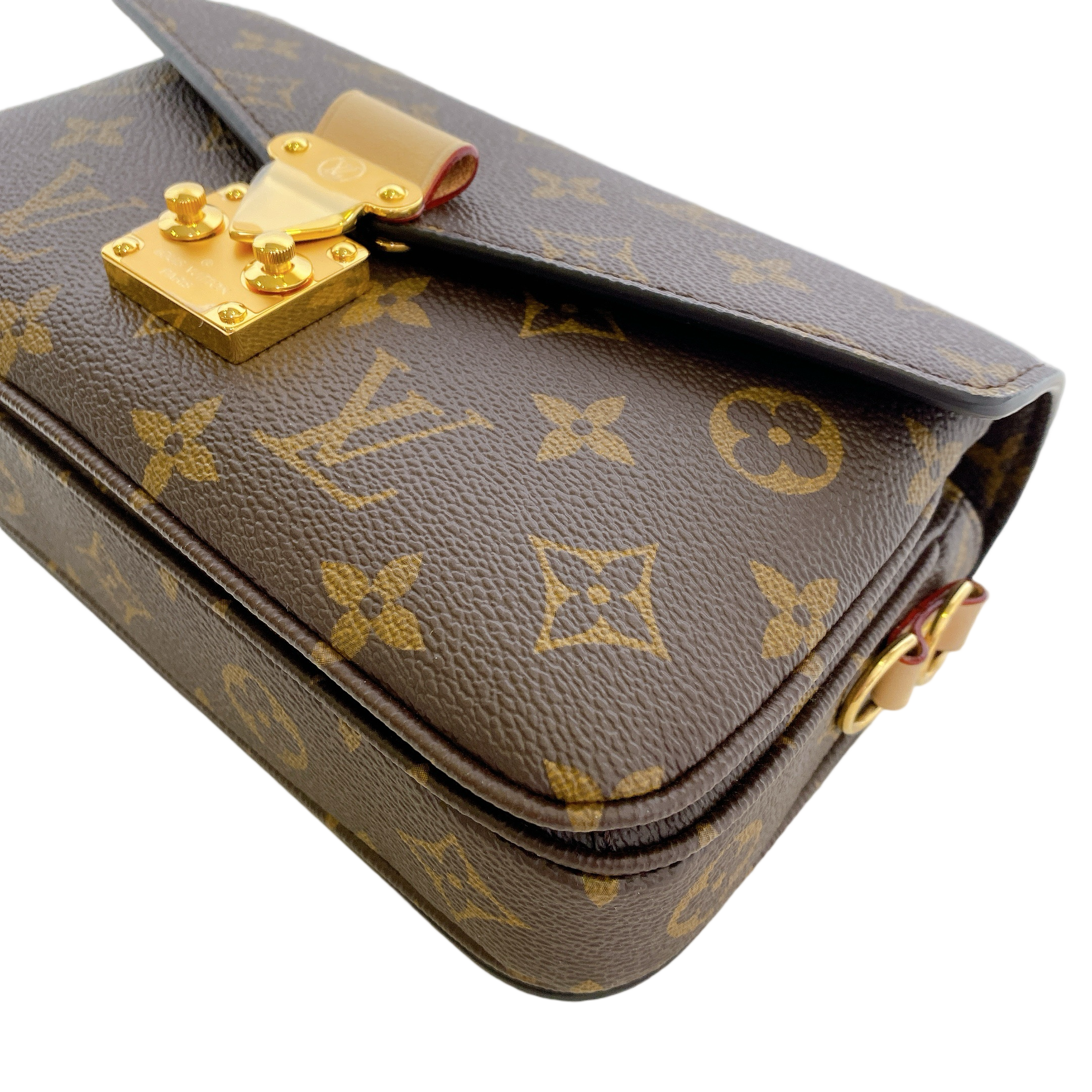 LV METIS EAST WEST