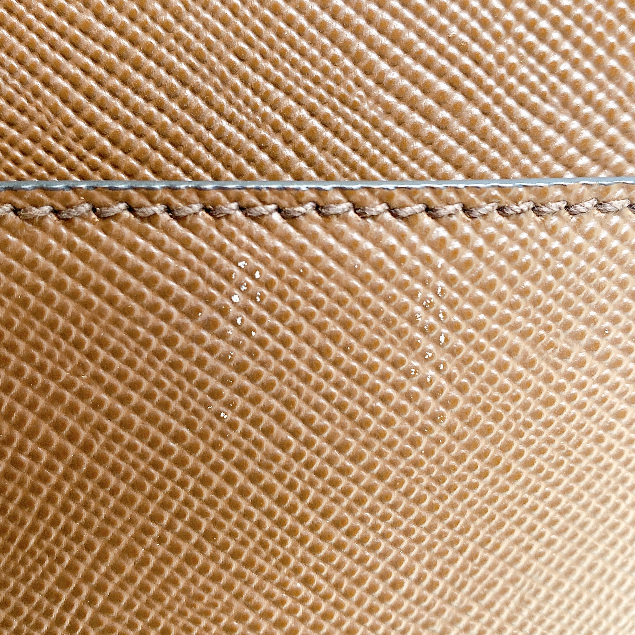 PRADA SAFFIANO CUIR