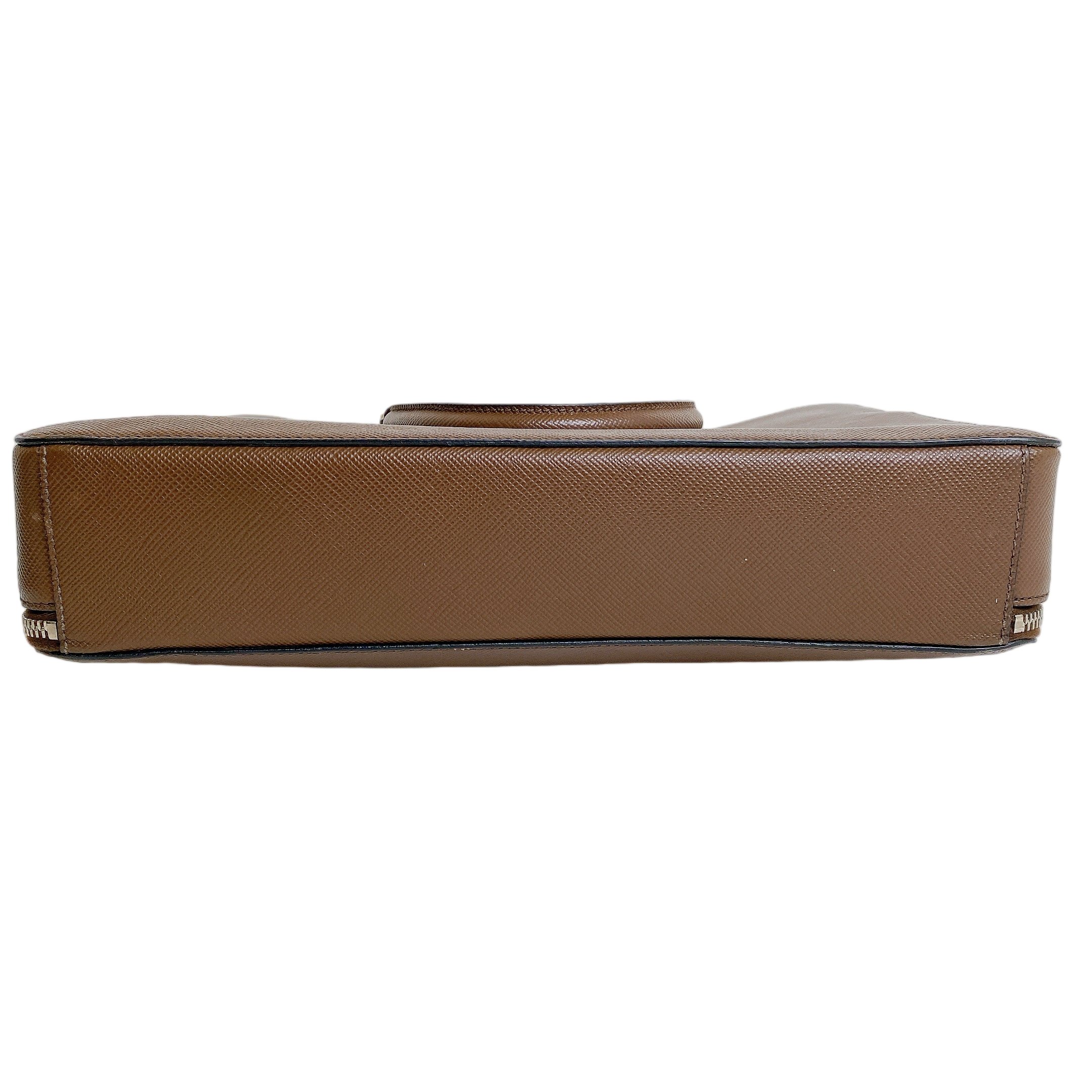 PRADA SAFFIANO CUIR
