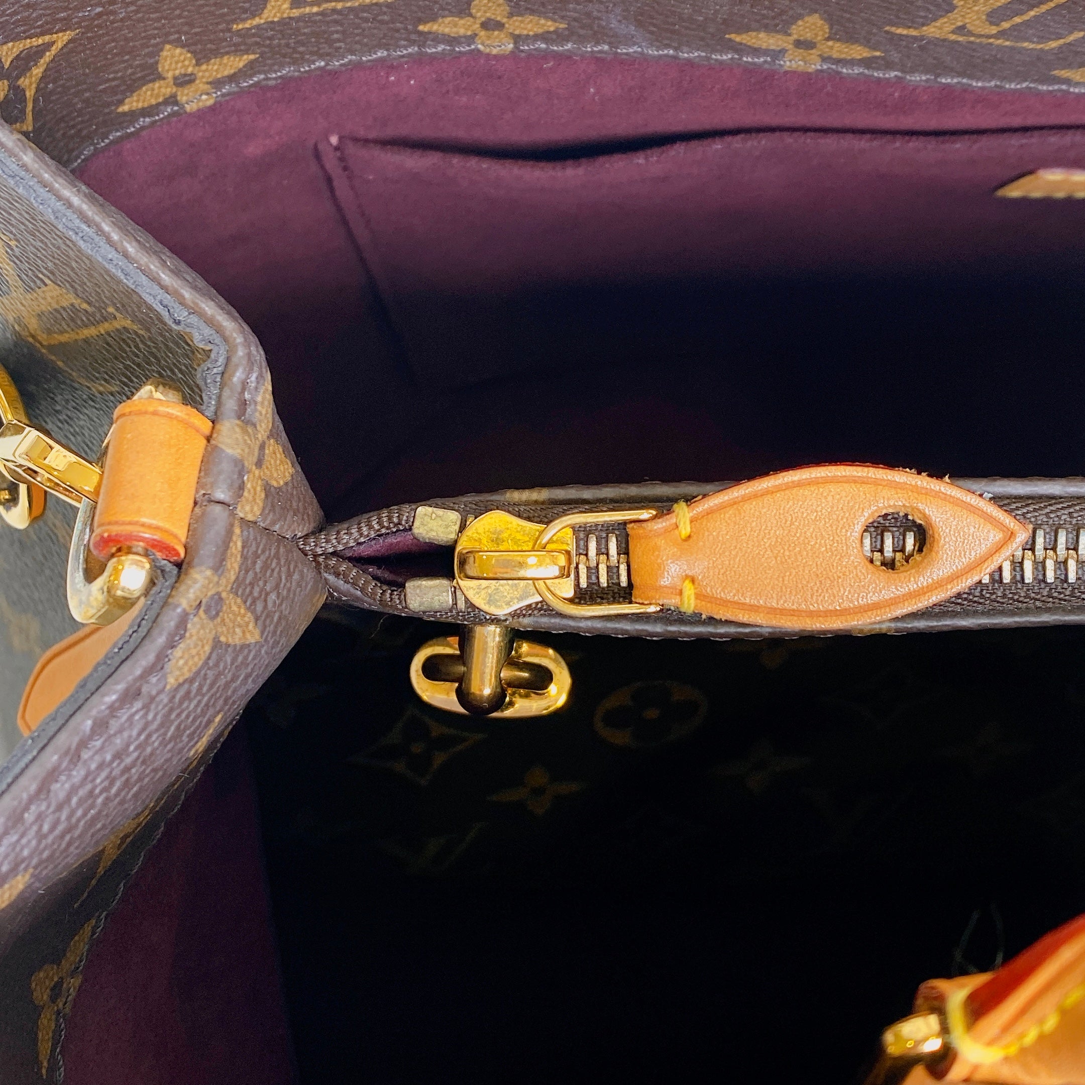 LV MONTAIGNE
