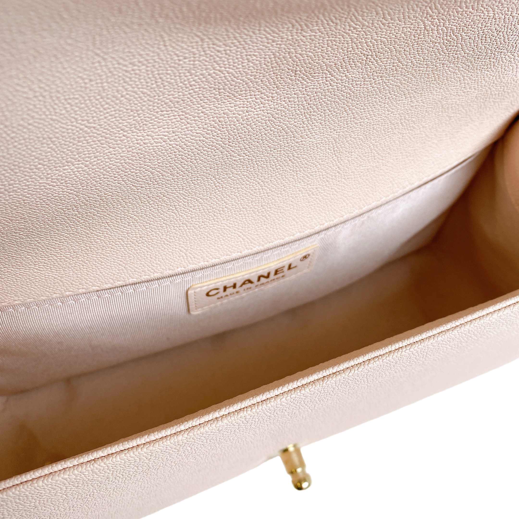 Chanel Le Boy Medium Pink Grained Calfskin GHW