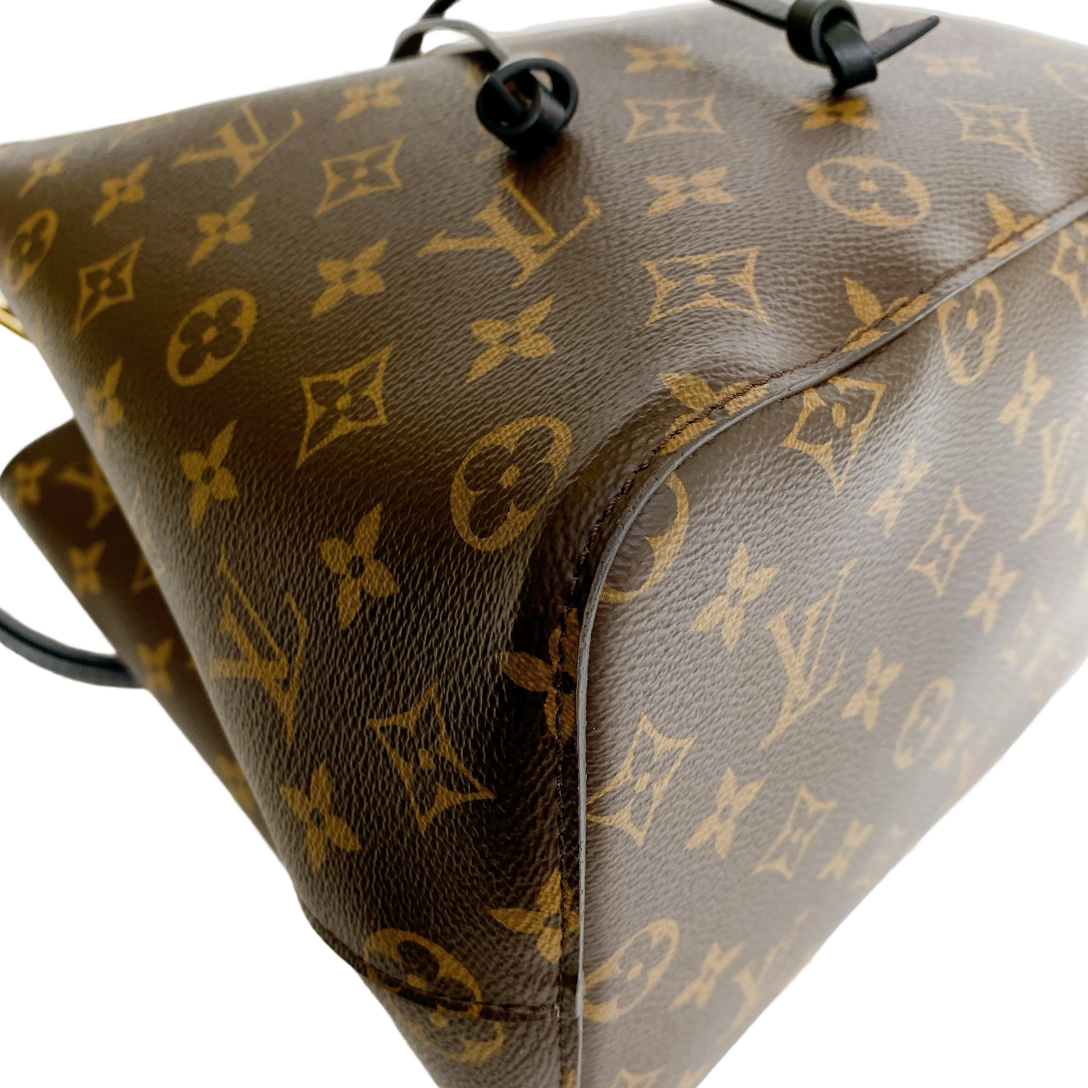 LV NEONOE