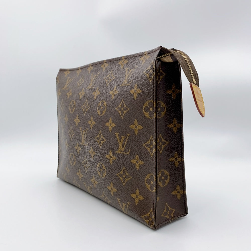 LV Monogram Toiletry