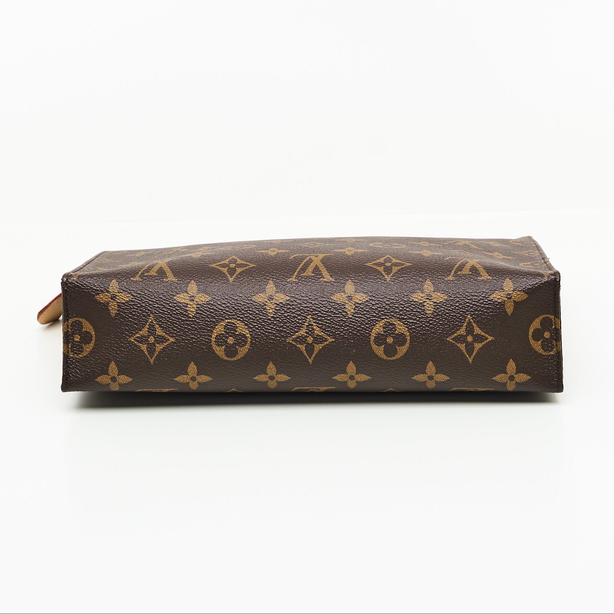 LV TOILETRY