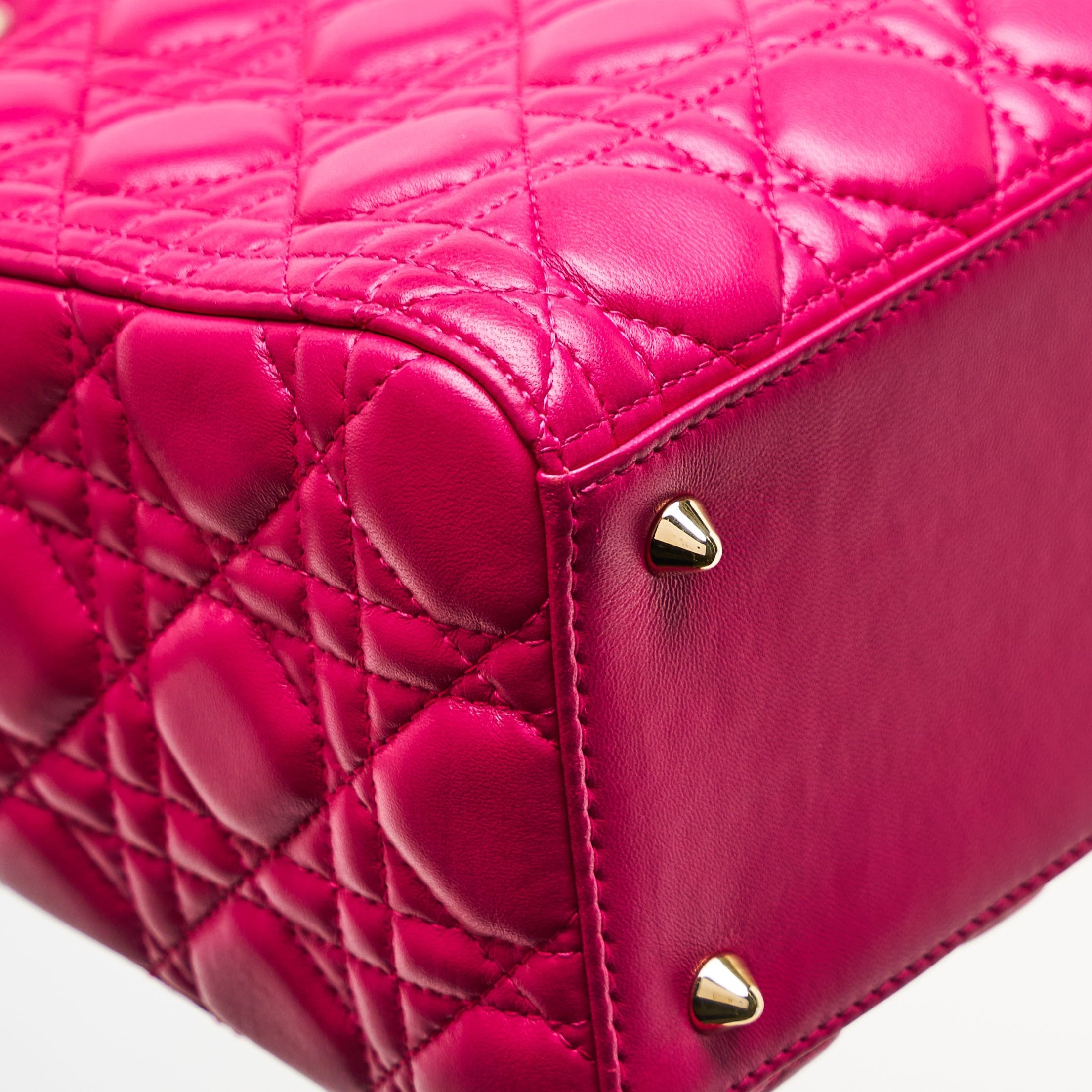 LADY DIOR MEDIUM IN FUCHSIA