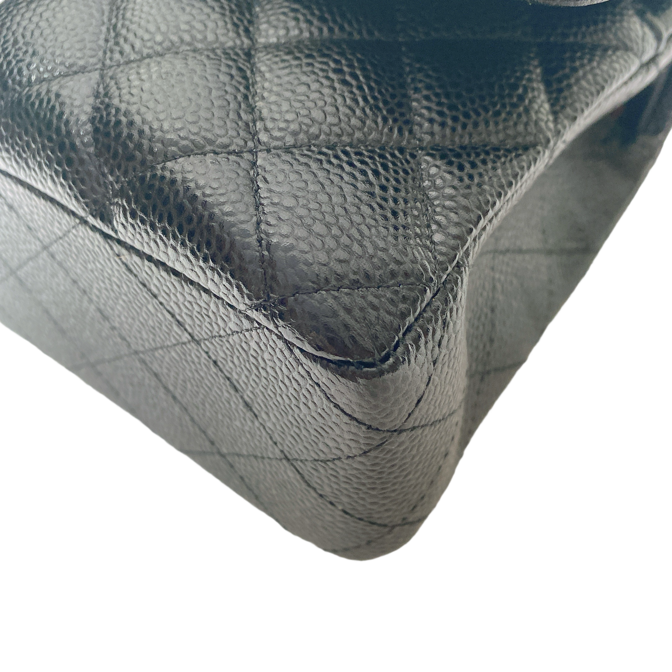 CHANEL CF MEDIUM IN CAVIAR