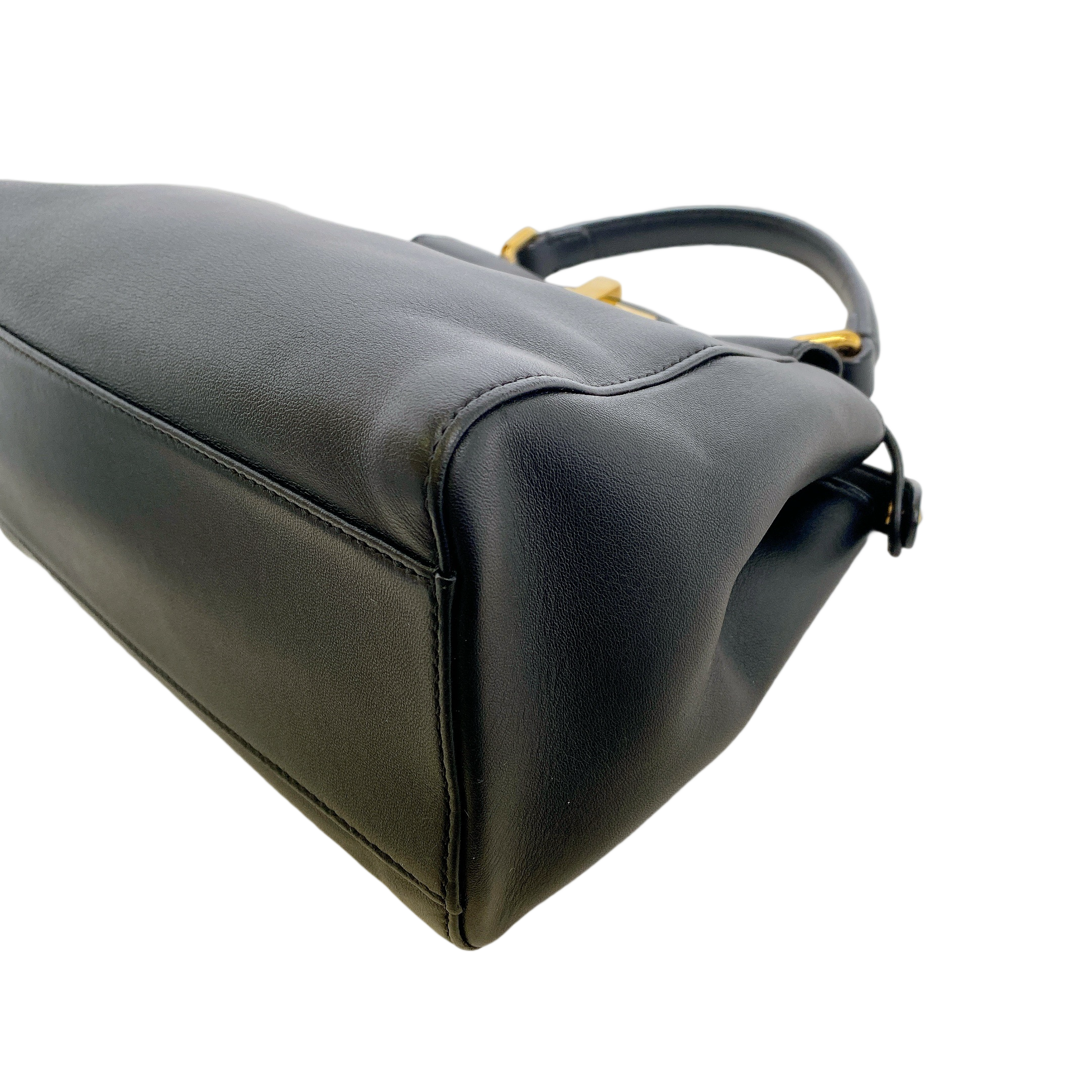 FENDI PEEKABOO MINI IN BLACK