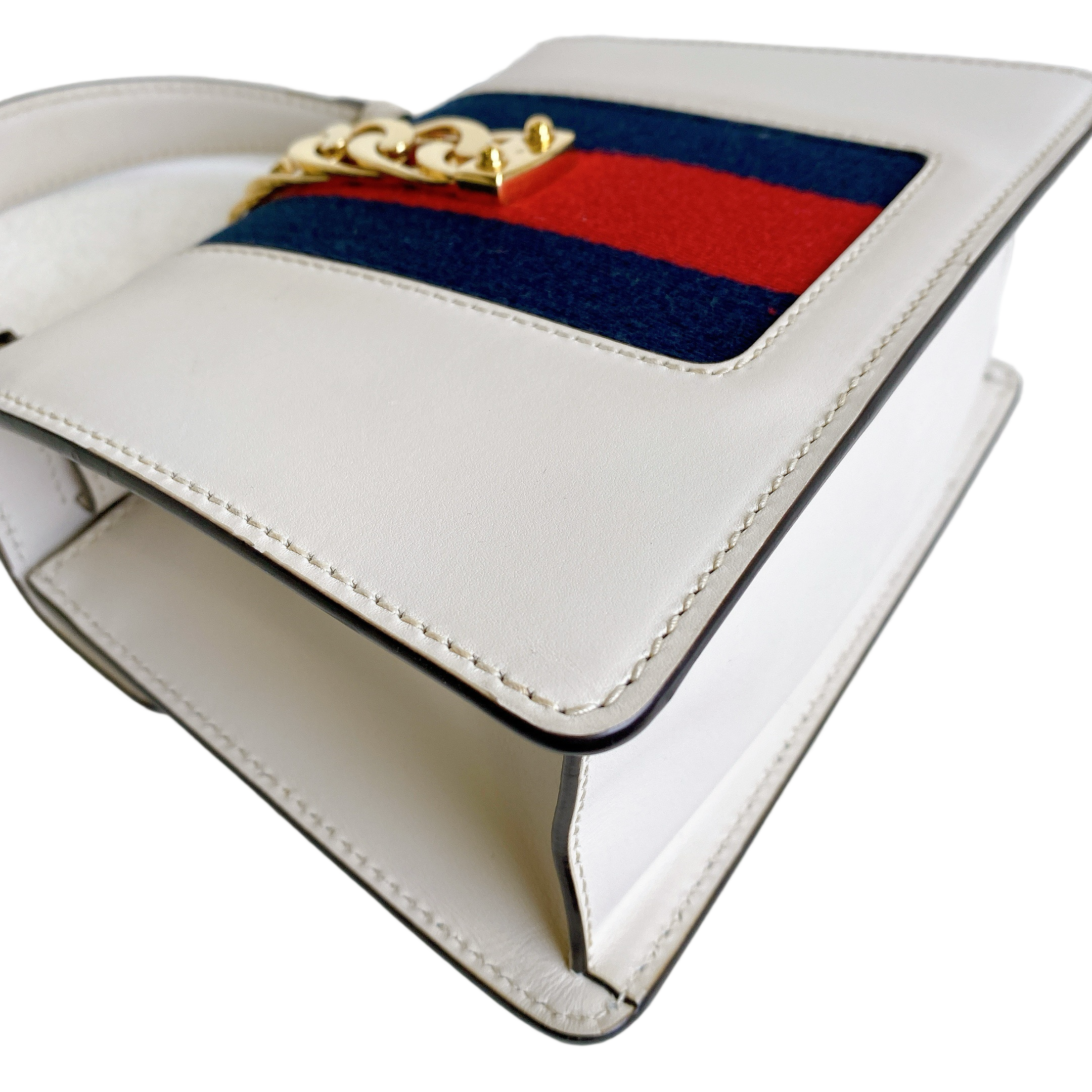 GUCCI SYLVIE SMALL SHOULDER BAG