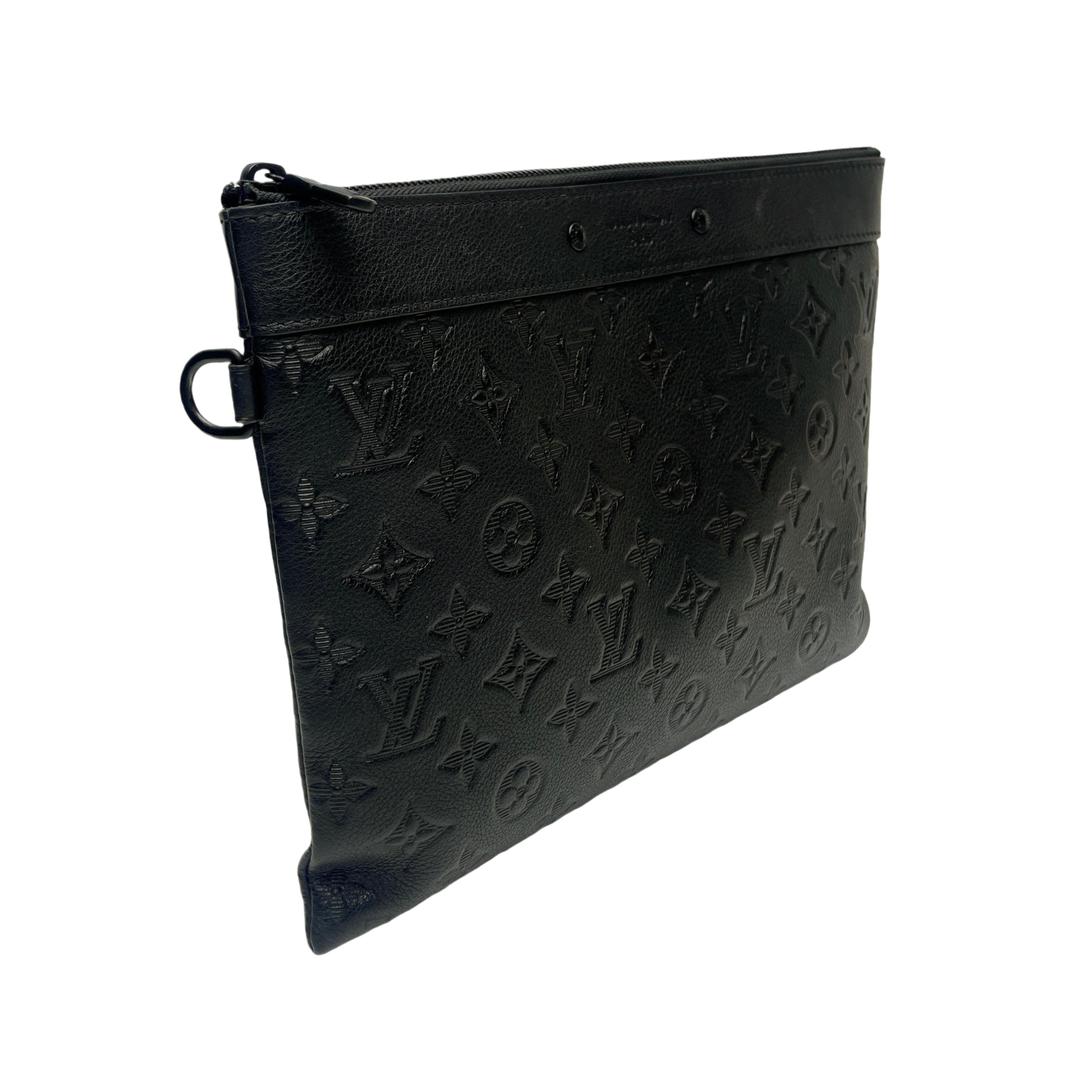 LV POCHETTE TO GO