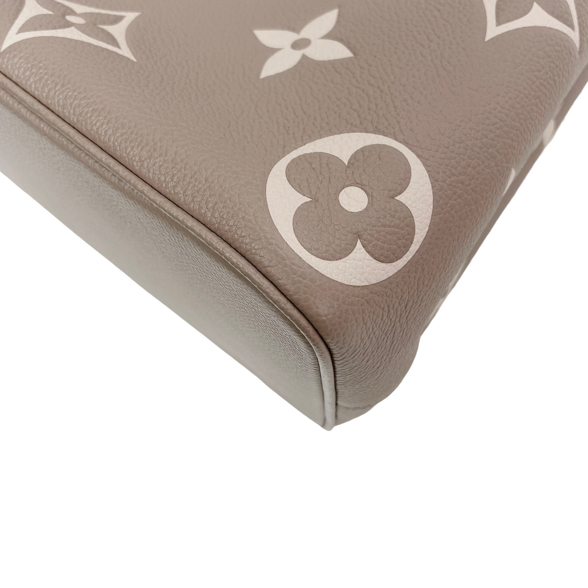LV NEONOE MM