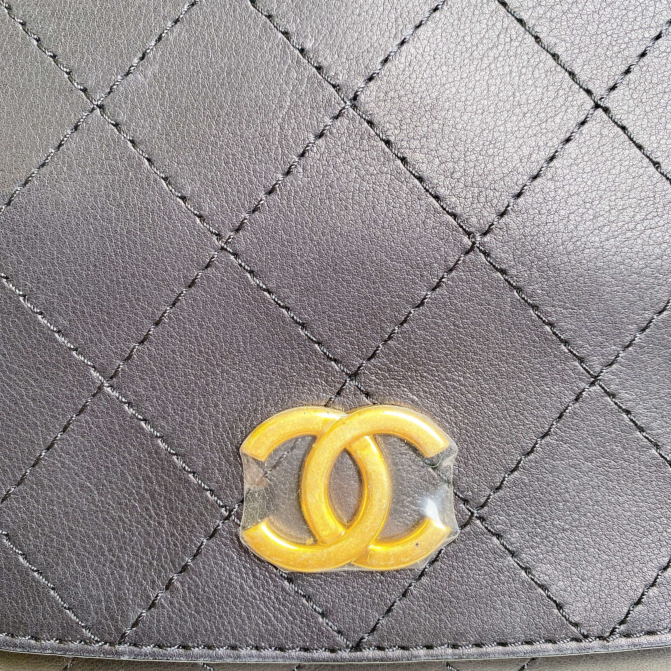 CHANEL CC BLACK SADDLE TYPE MESSENGER