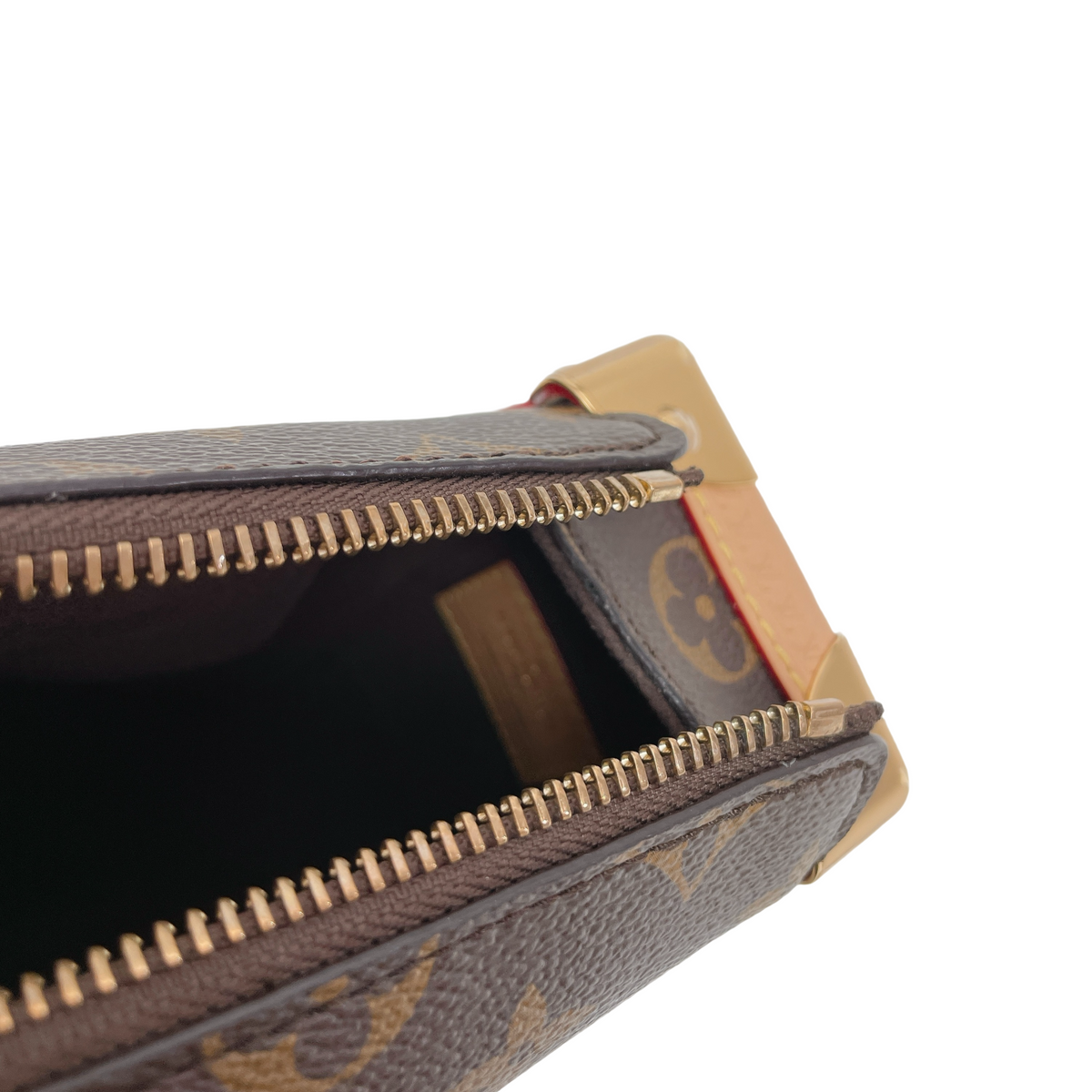 LV SIDE TRUNK PM