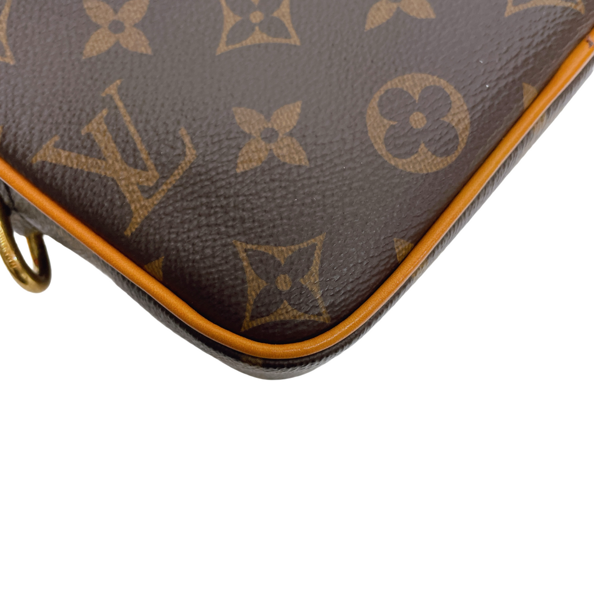 LV TROCADÉRO WEARABLE WALLET