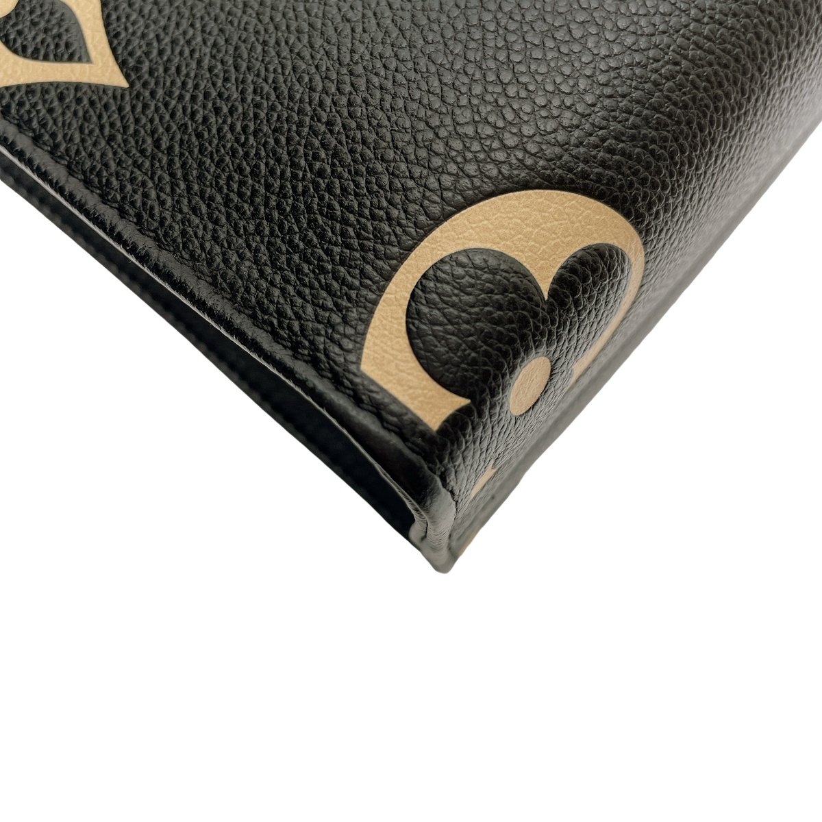 LV ONTHEGO PM