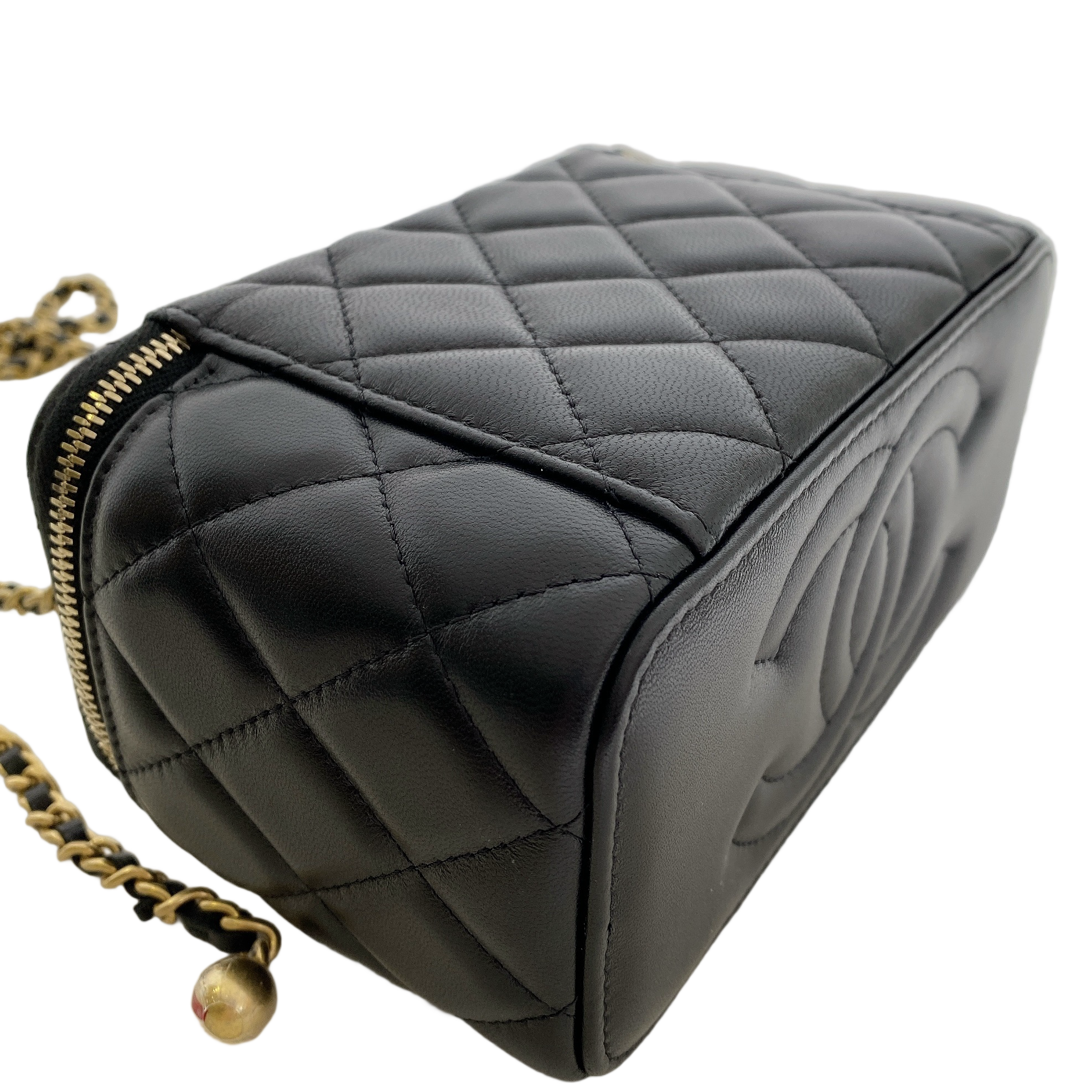 CHANEL VANITY PEARL CRUSH