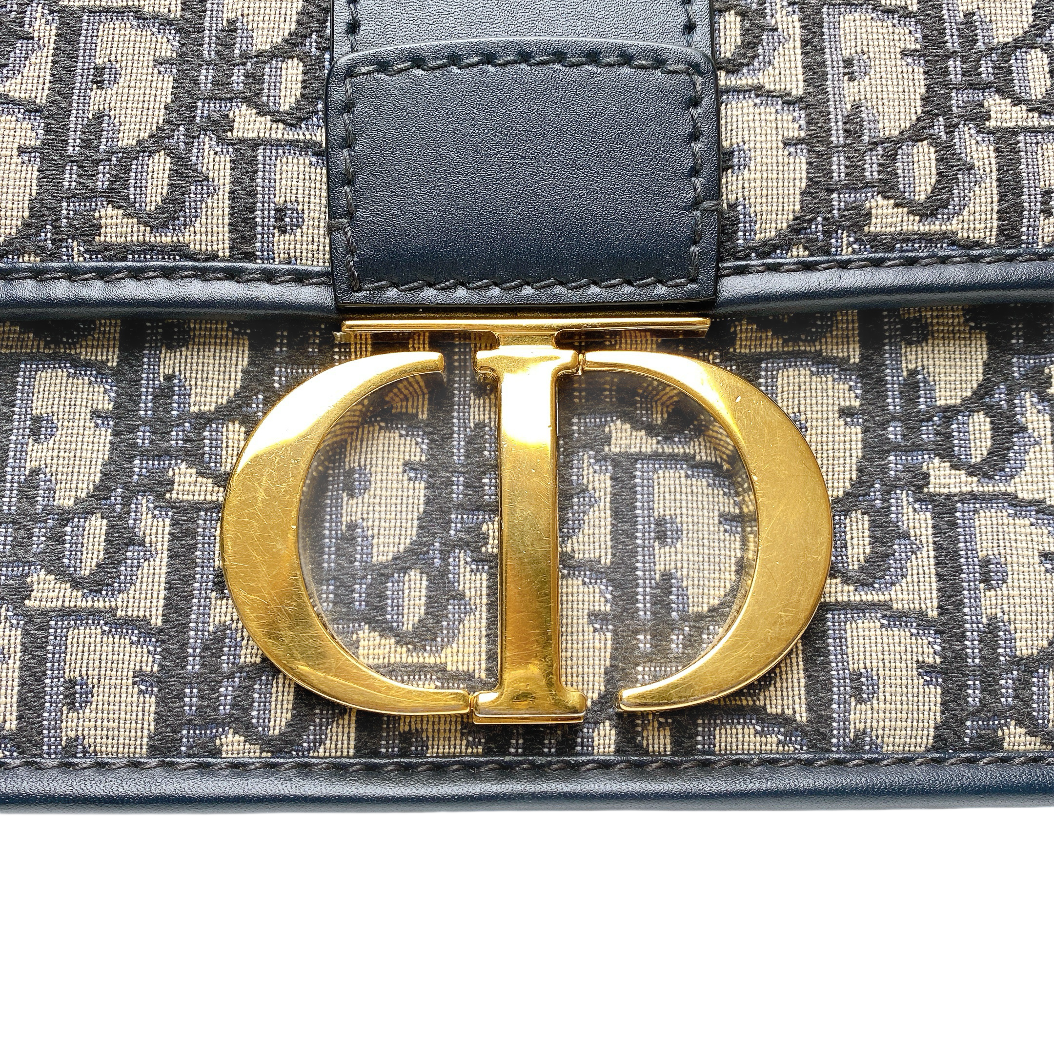 DIOR MONTAIGNE 30 CHAIN BAG