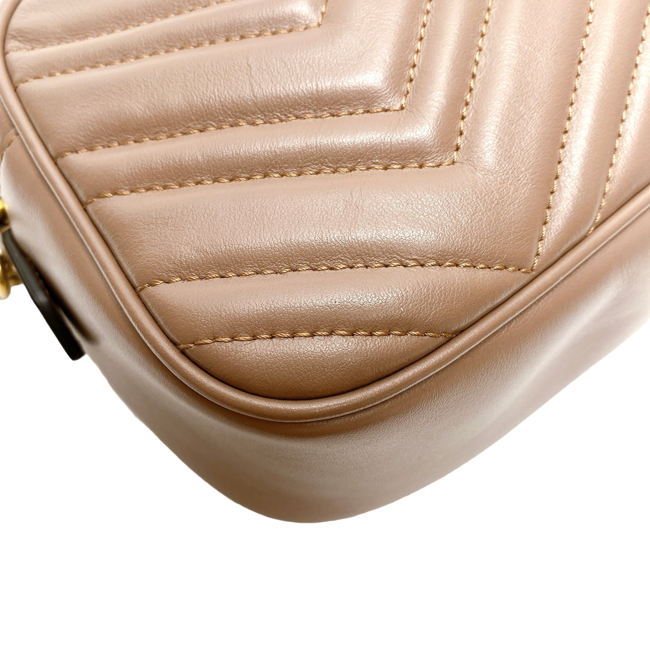 GUCCI MARMONT SMALL CAMERA