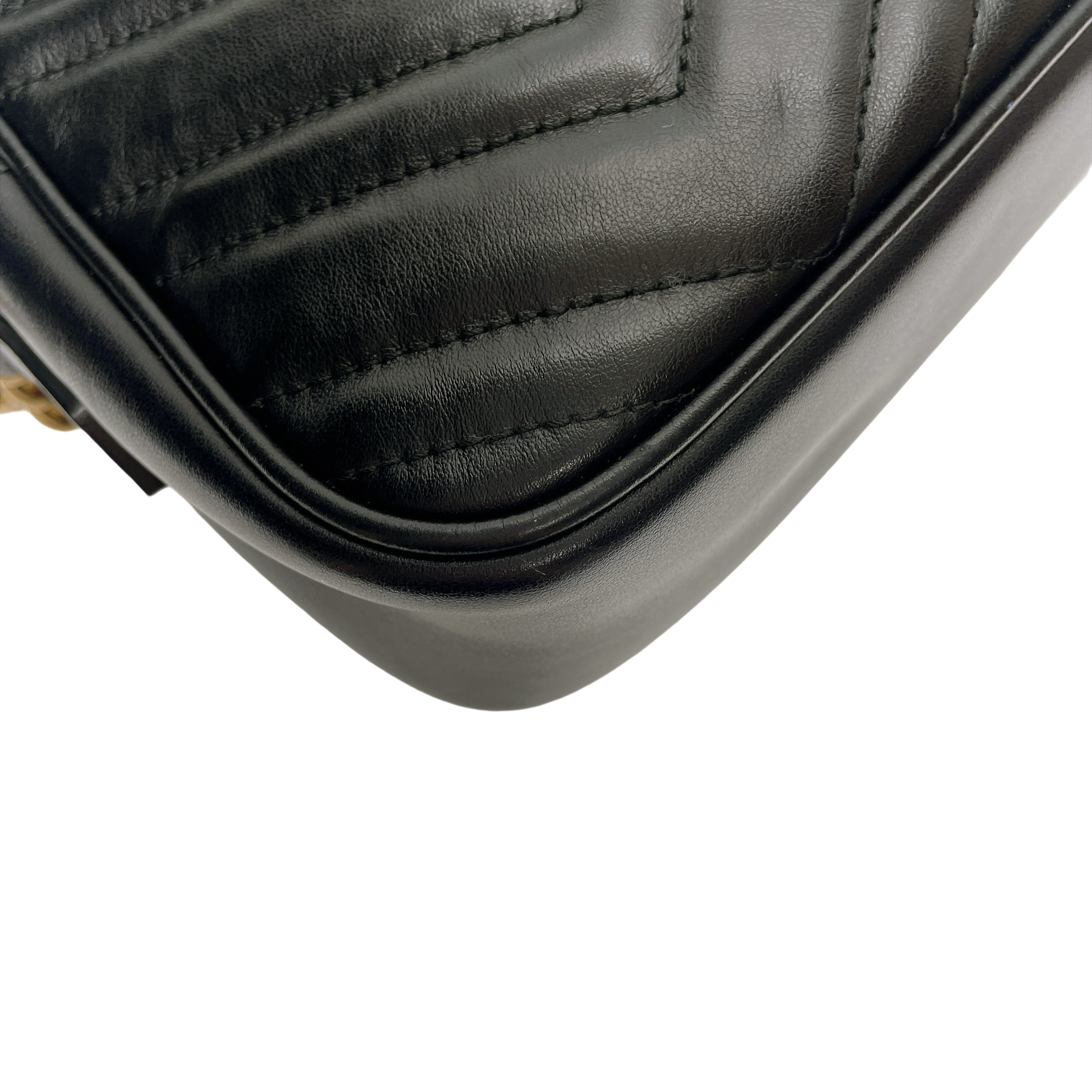 GUCCI MARMONT SMALL CAMERA BAG