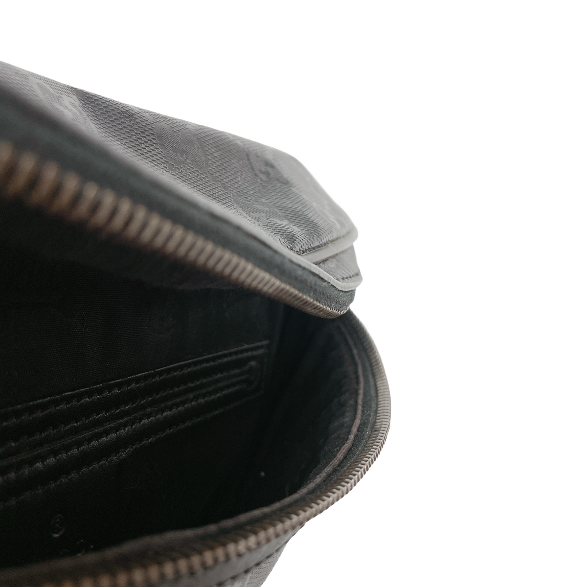 GUCCI IMPRIMÉ BELT BAG