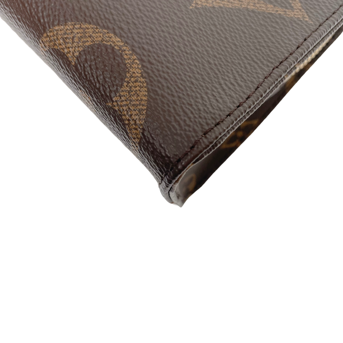 LV ONTHEGO EAST WEST