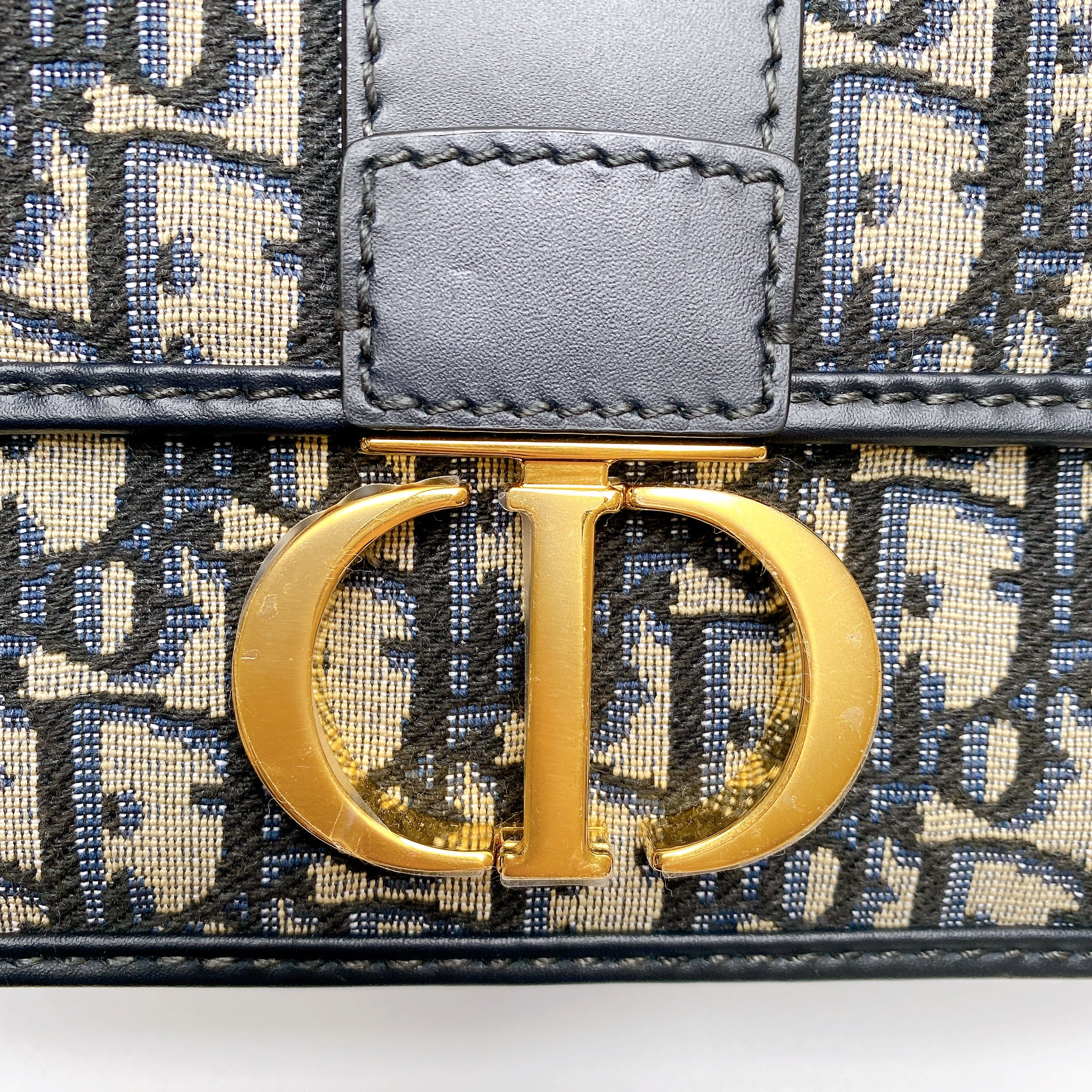 DIOR MONTAIGNE EAST WEST