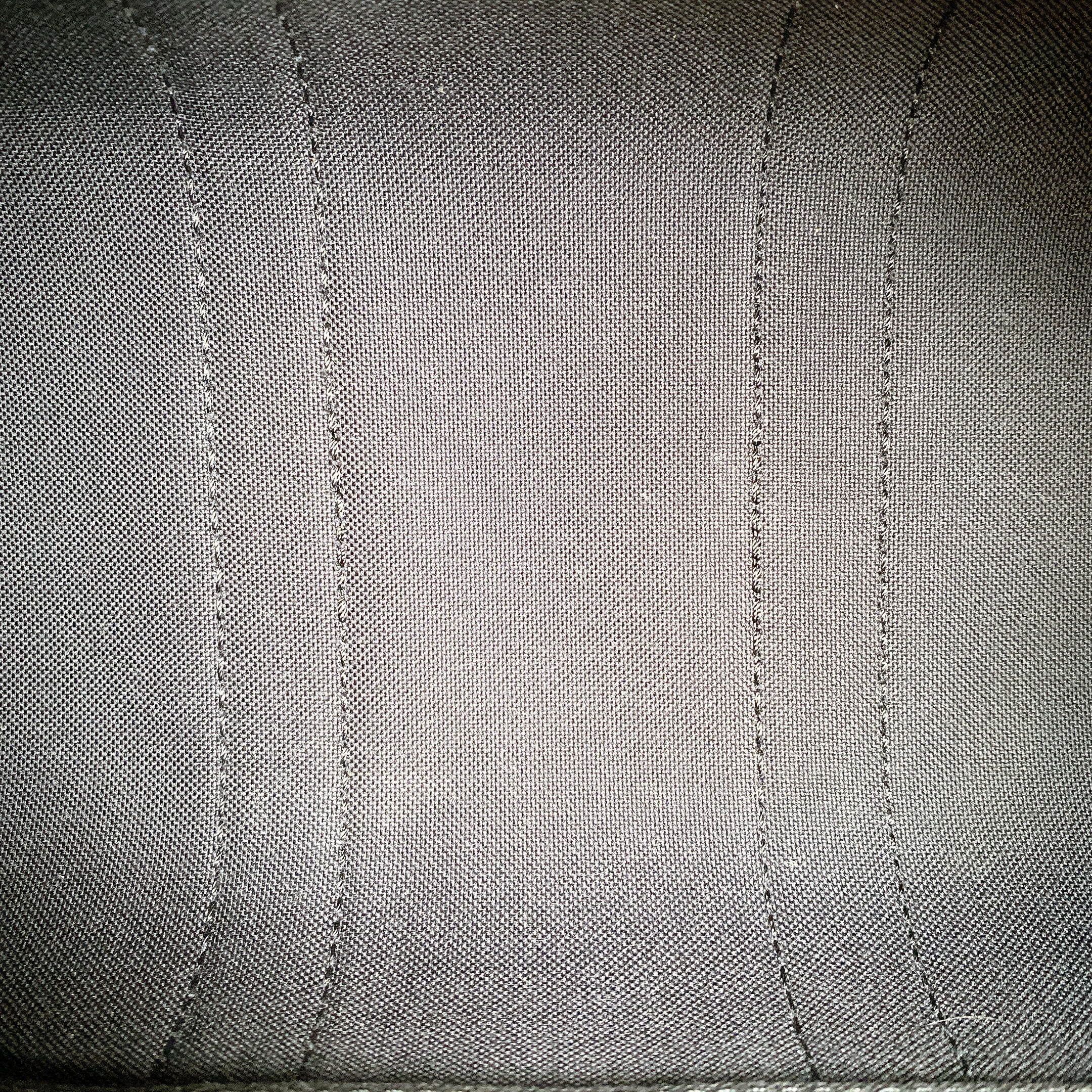 LV Keepall Bandouliere 25 Monogram Eclipse