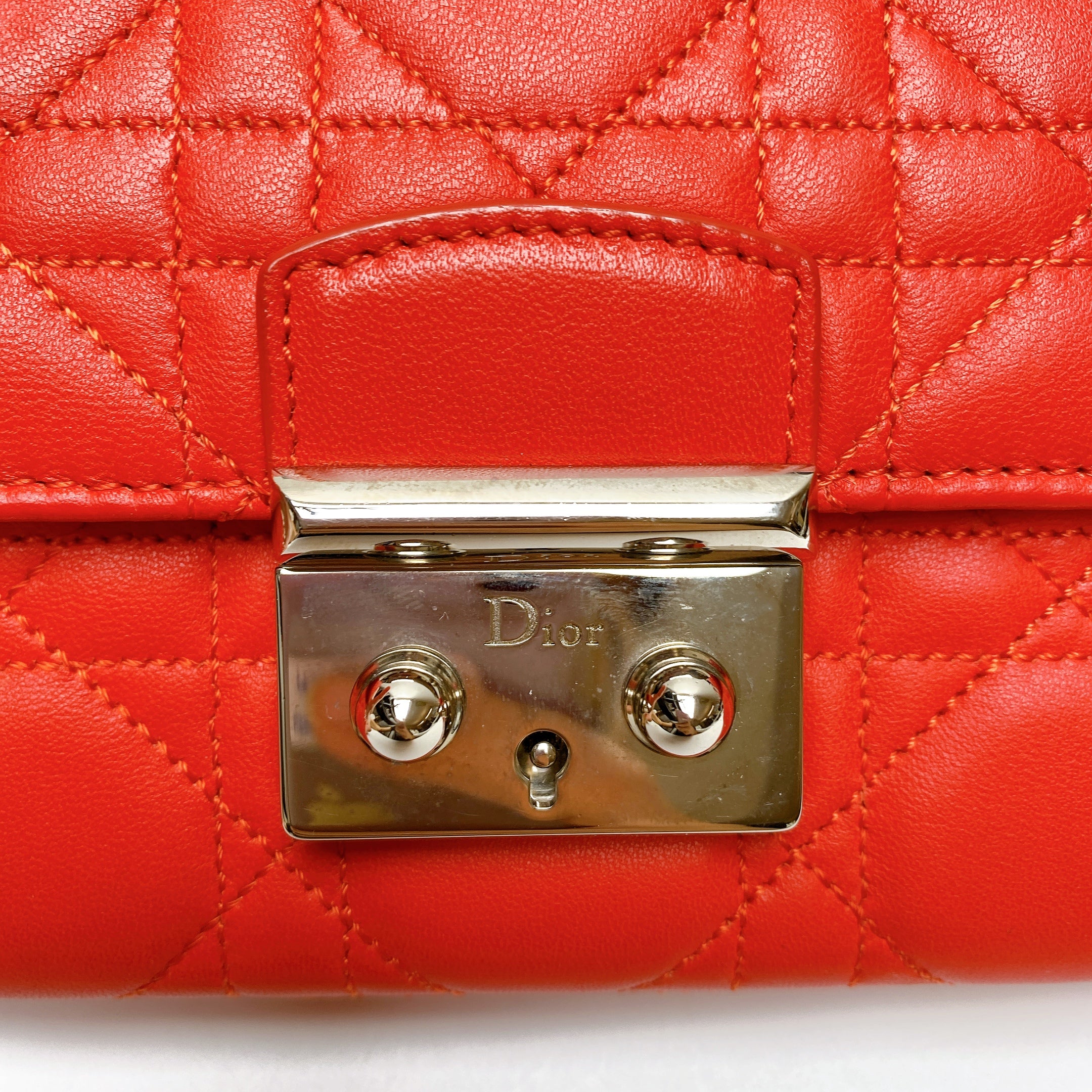 MISS DIOR WOC