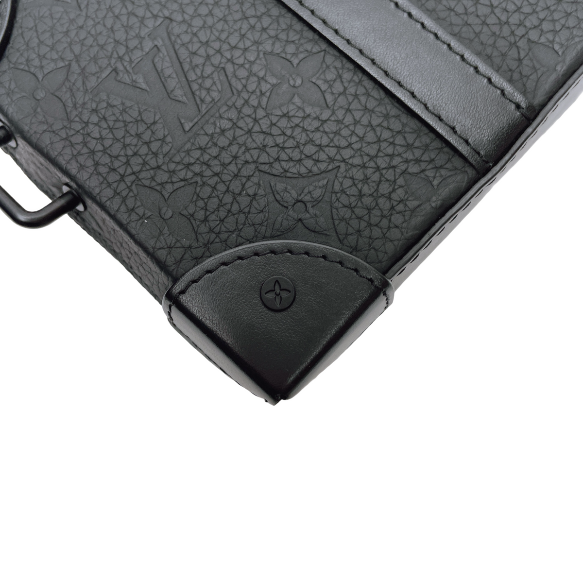 LV HANDLE SOFT TRUNK