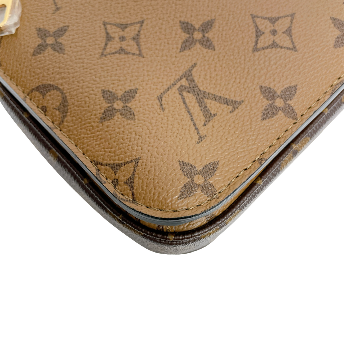 LV MÉTIS POCHETTE REVERSE