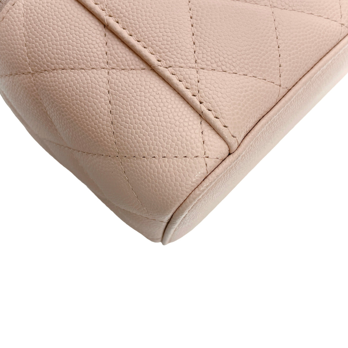 CHANEL VANITY CASE WITH CHAIN