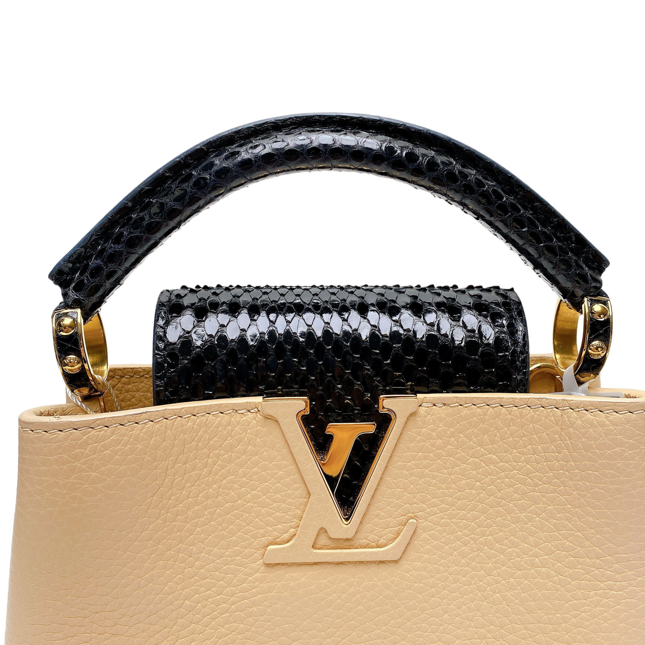 LV CAPUCINES