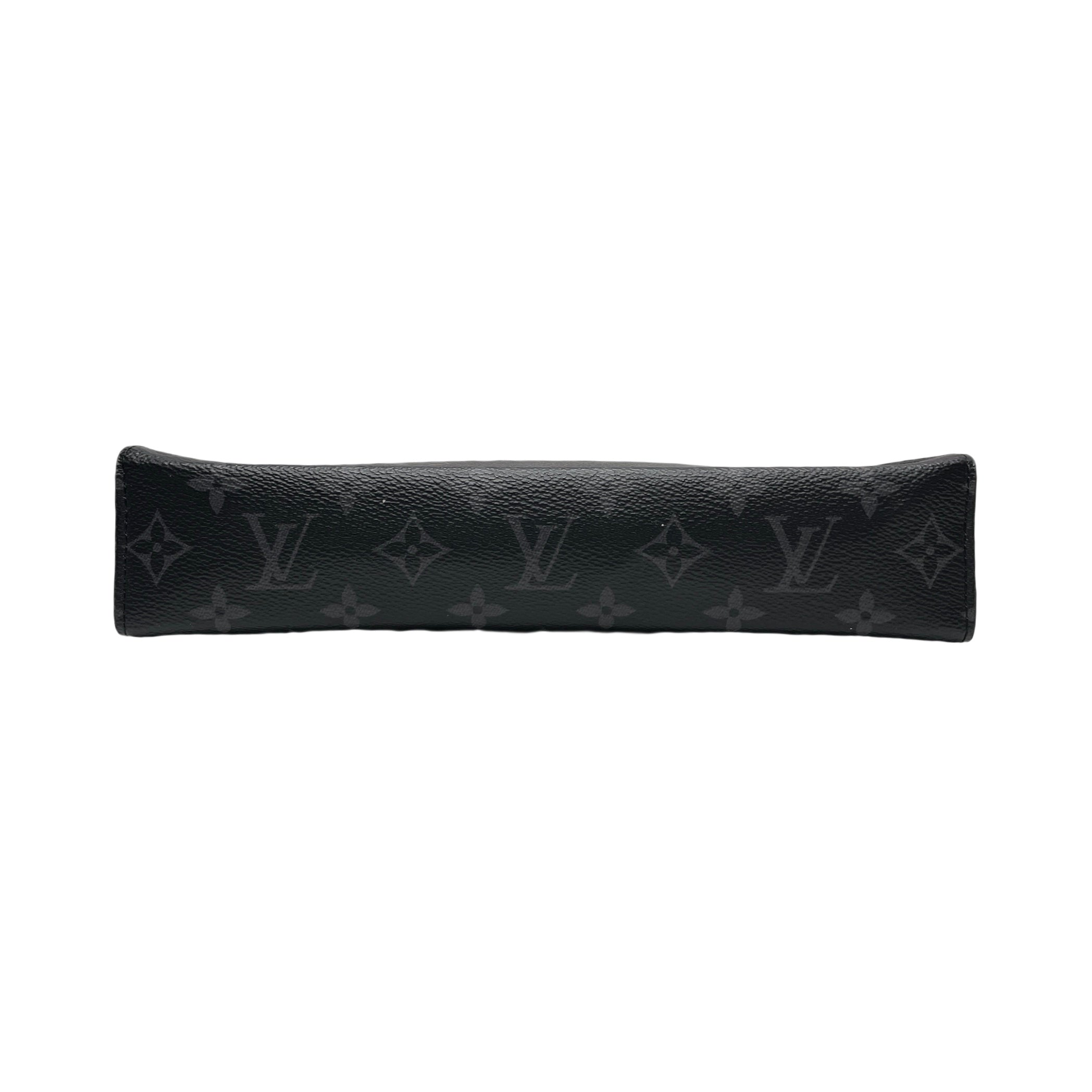 LV POCHETTE VOYAGE MM