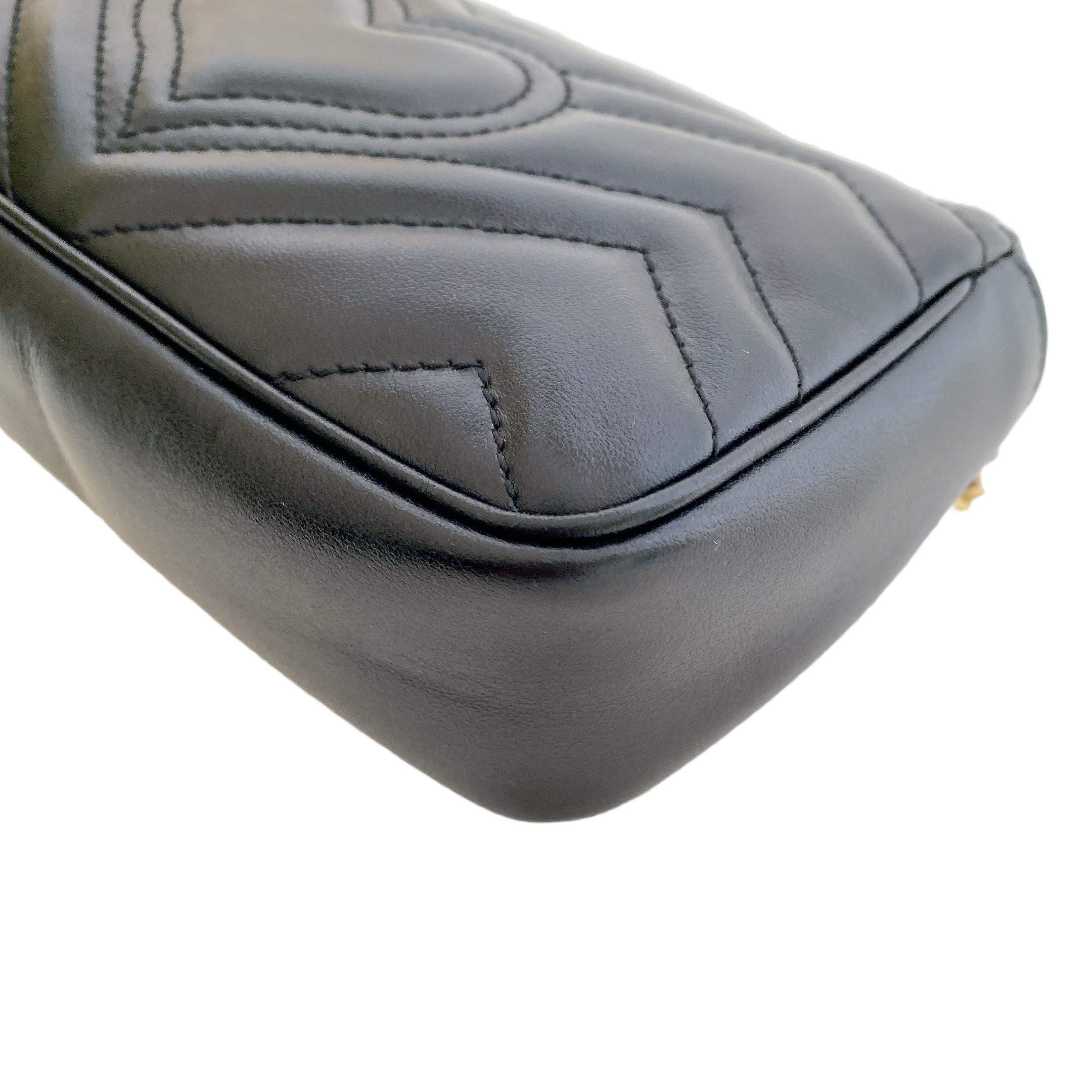 GUCCI MARMONT SUPER MINI