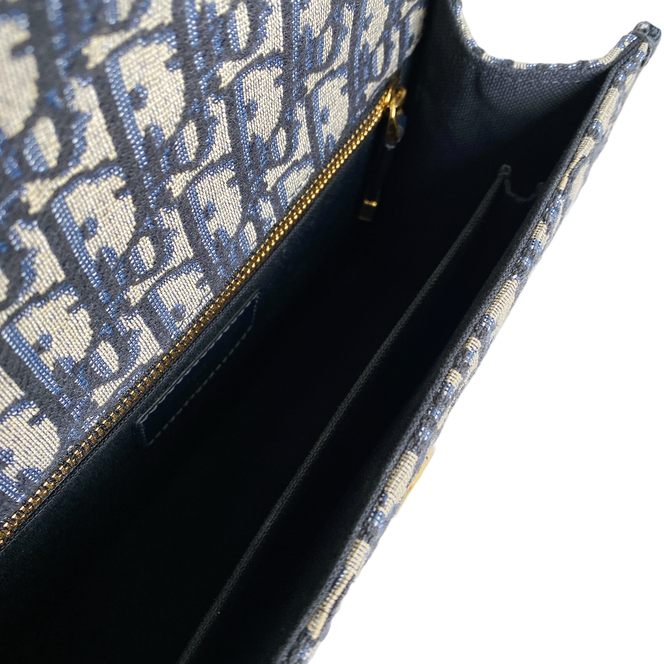 DIOR MONTAIGNE EAST WEST