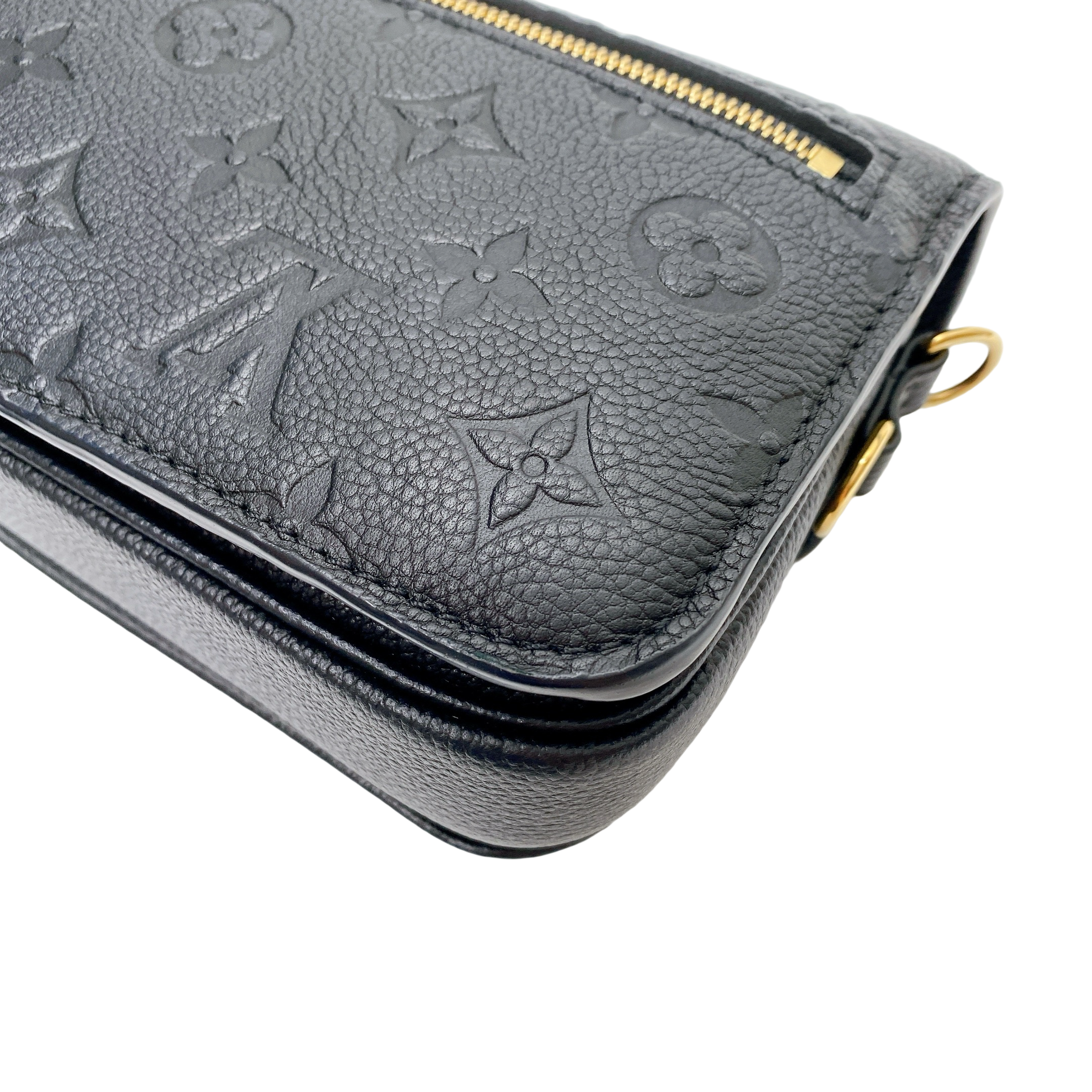 LV POCHETTE METIS EAST WEST