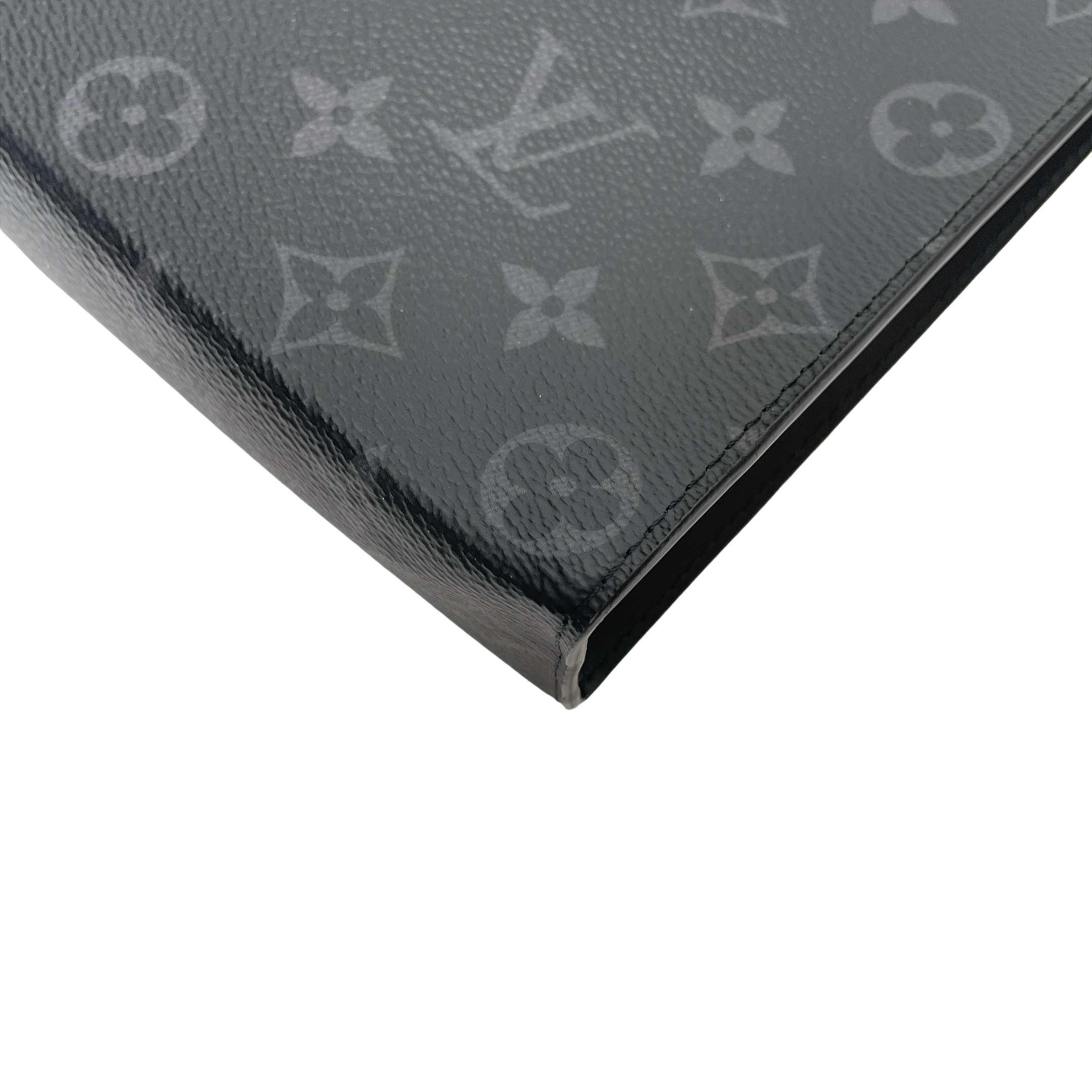 LV POCHETTE VOYAGE MM