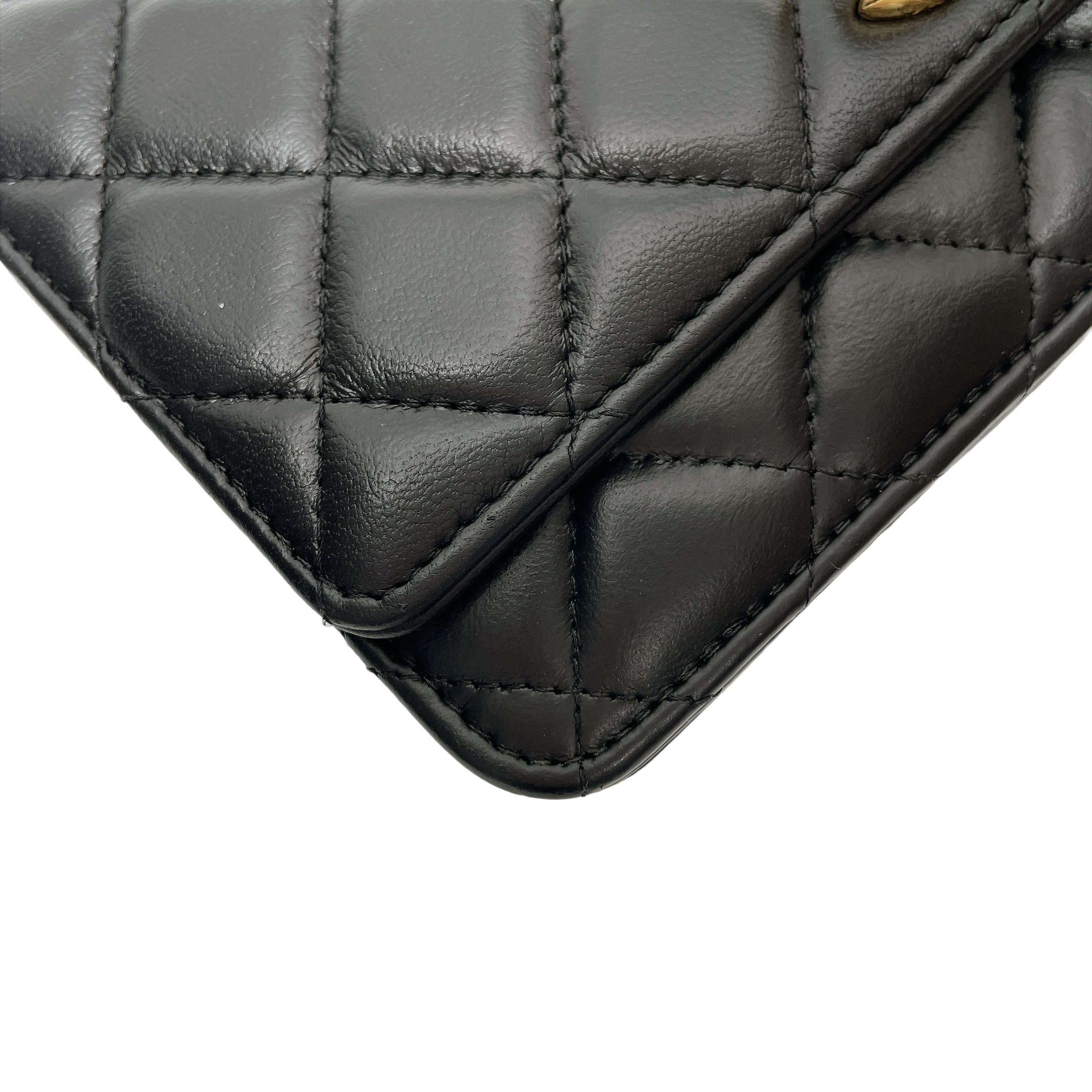 CHANEL WALLET ON CHAIN