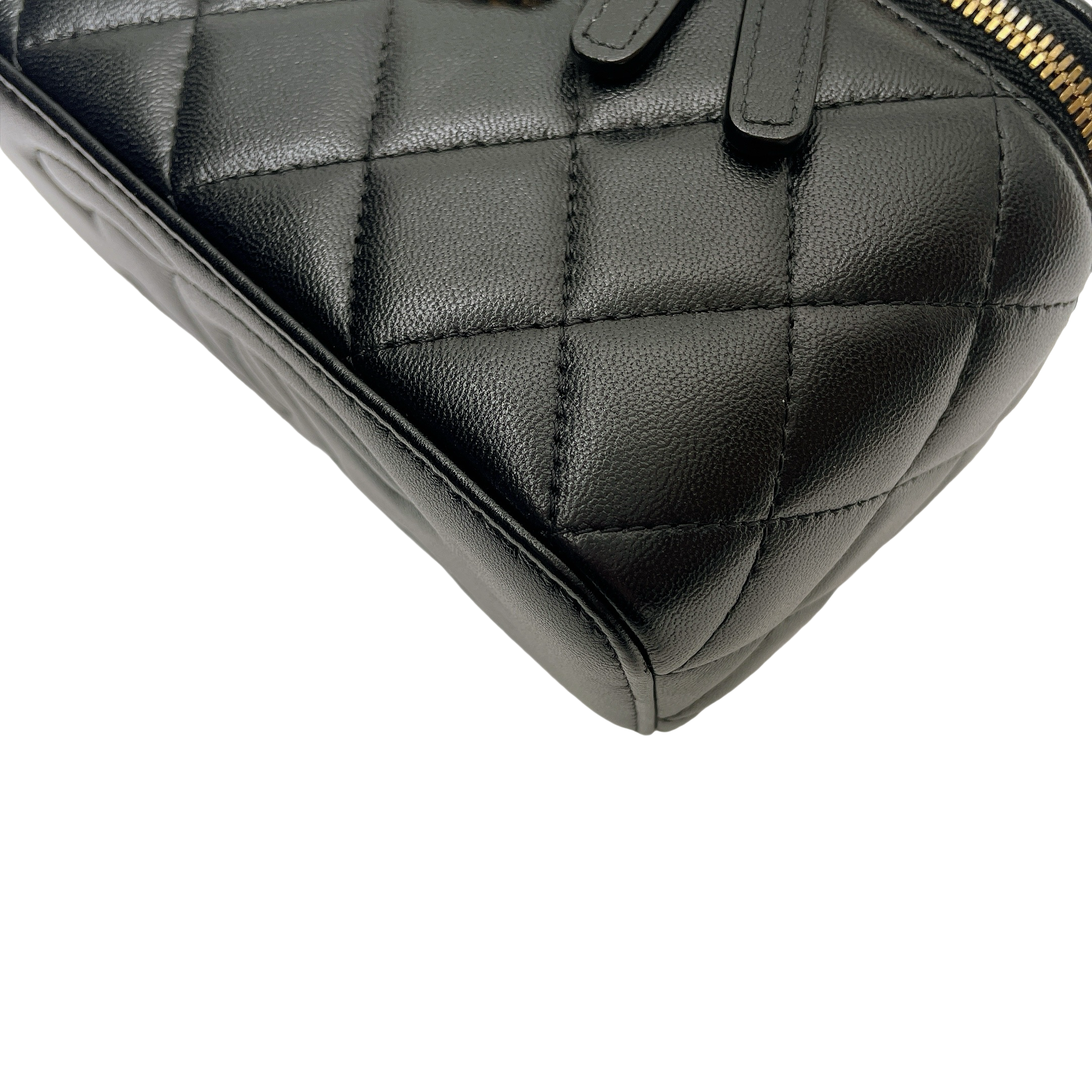 CHANEL VANITY WITH CHAIN TOP HANDLE
