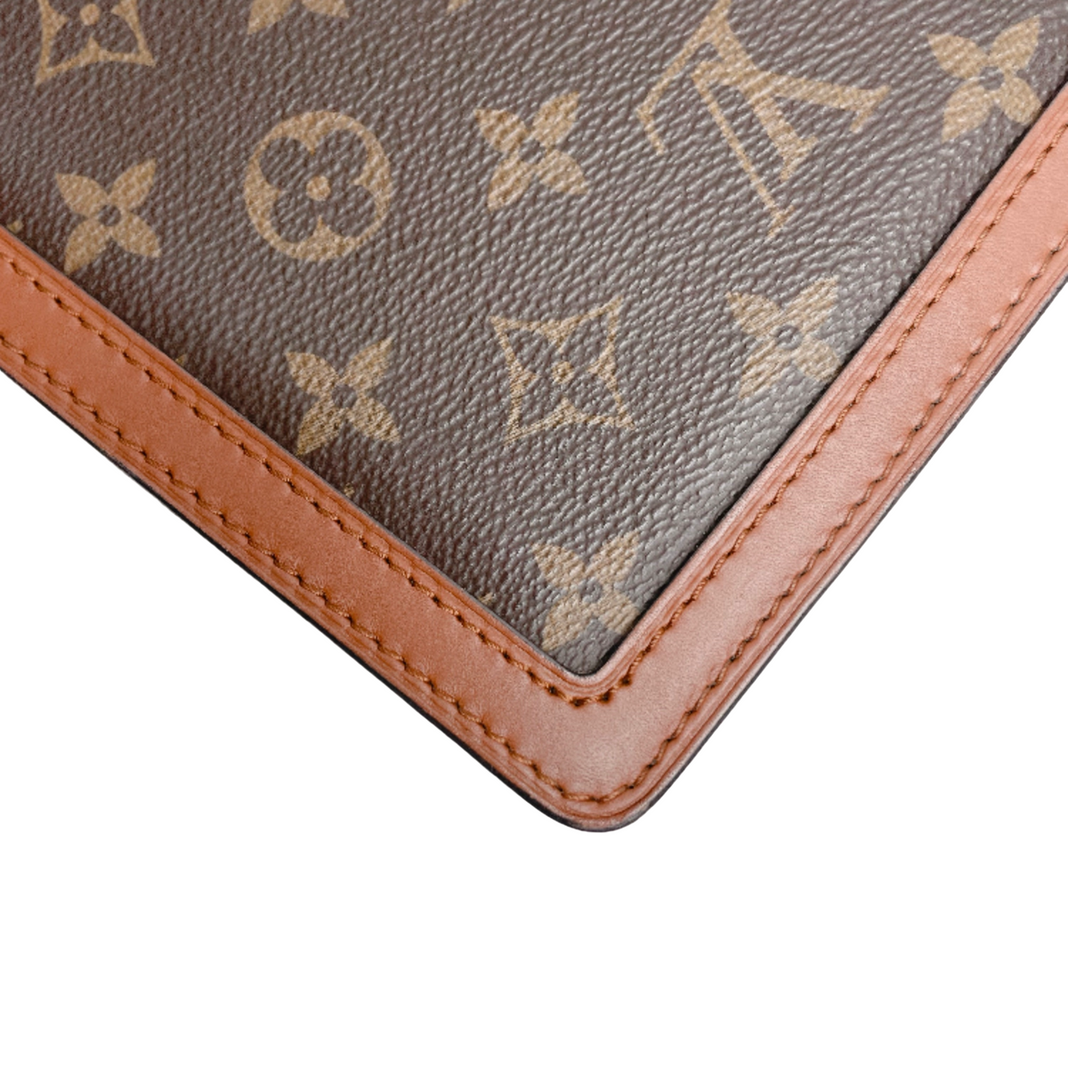 LV DAUPHINE MM