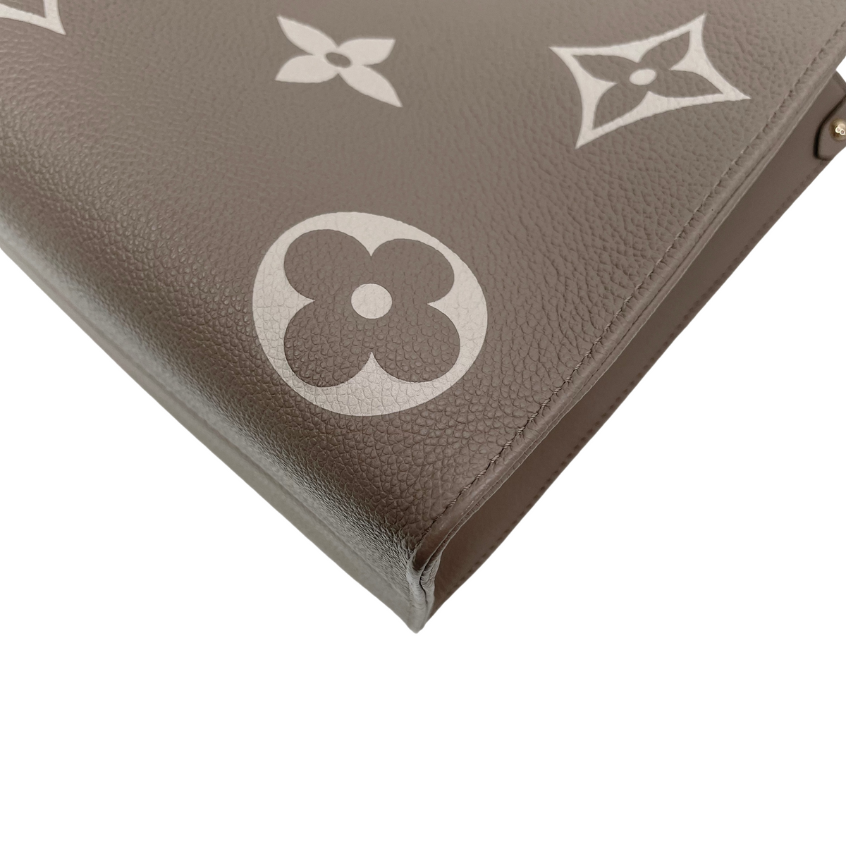 LV ONTHEGO MM GREY