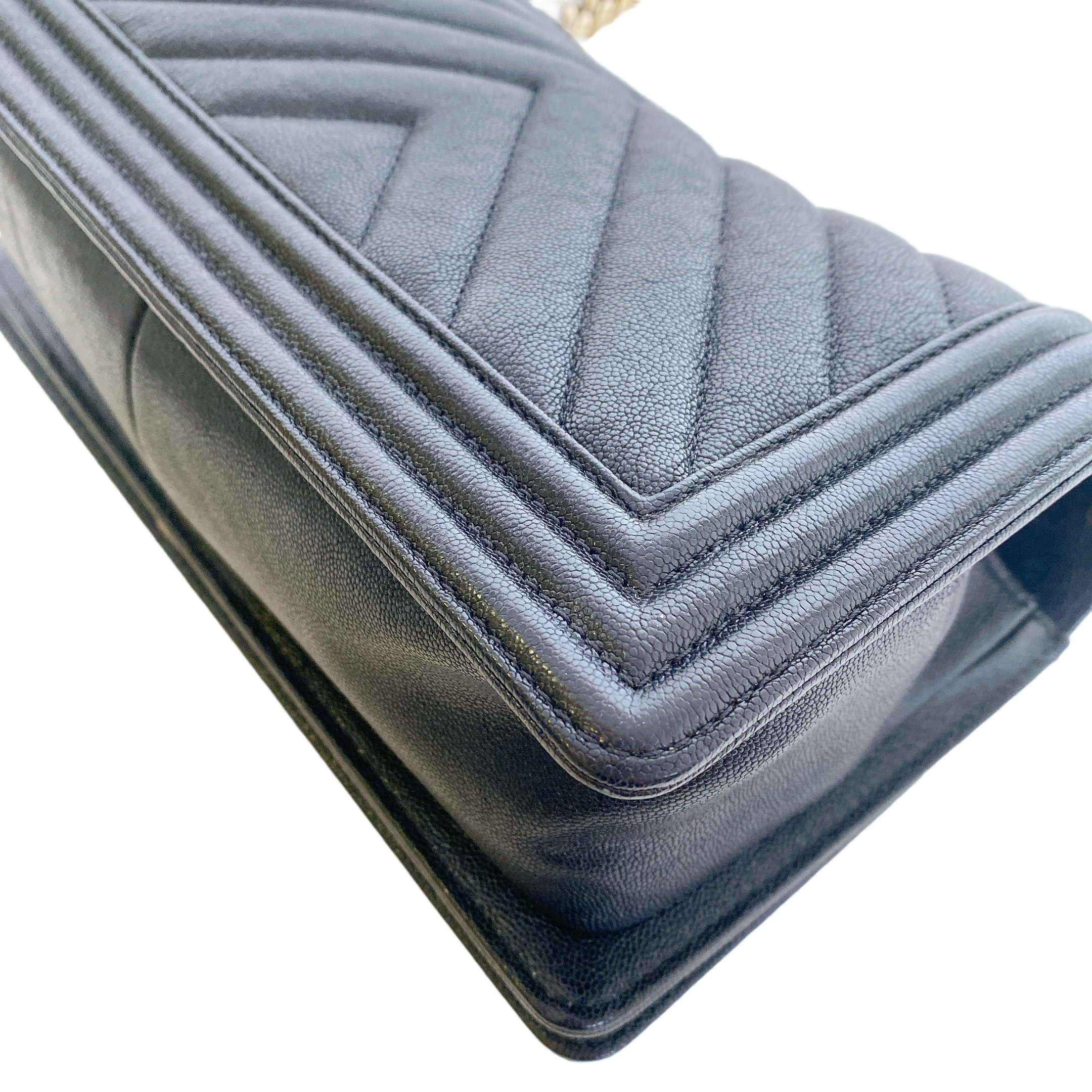 CHANEL LEBOY CHEVRON