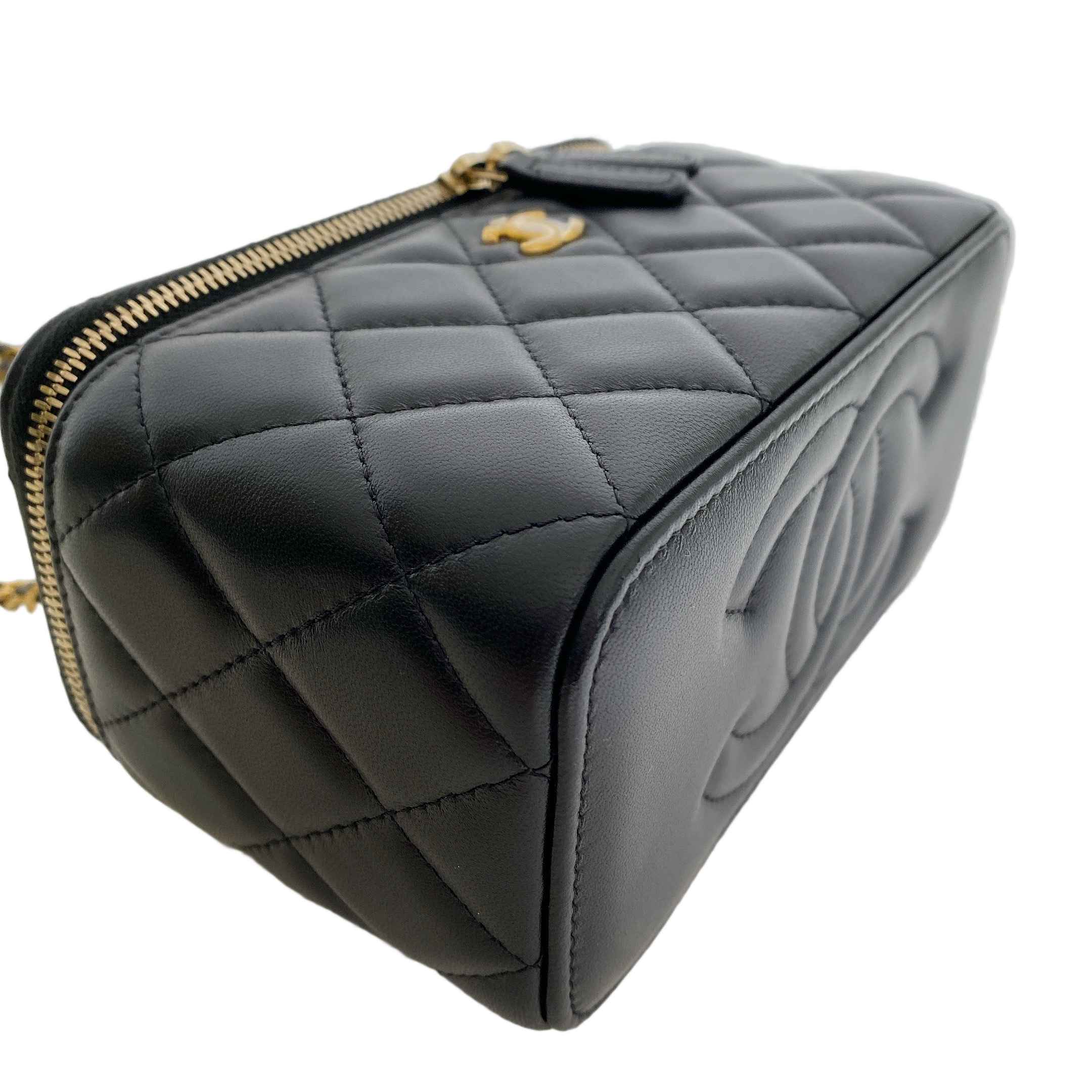 CHANEL VANITY PEARL CRUSH