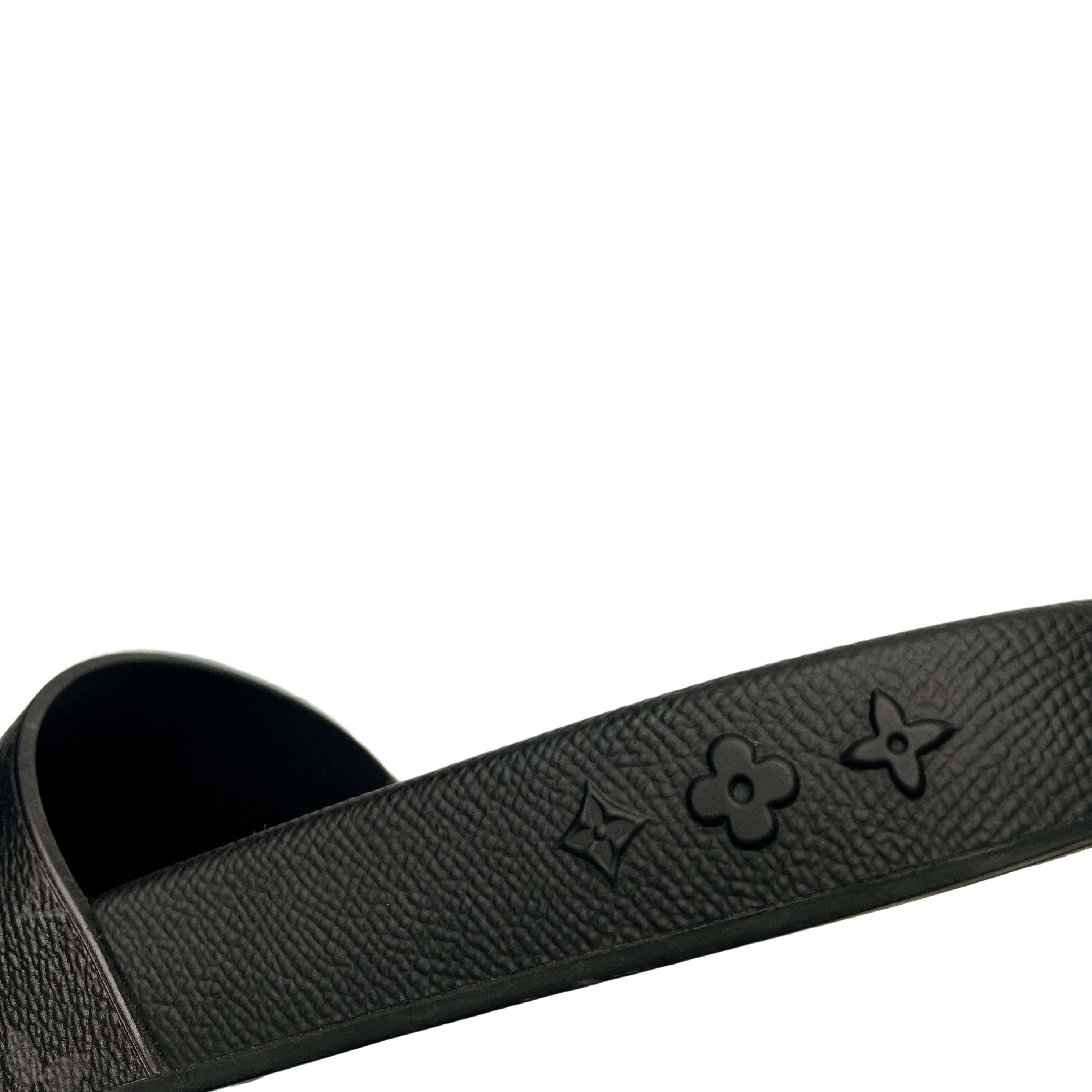 LV WATERFRONT MULE SANDLE