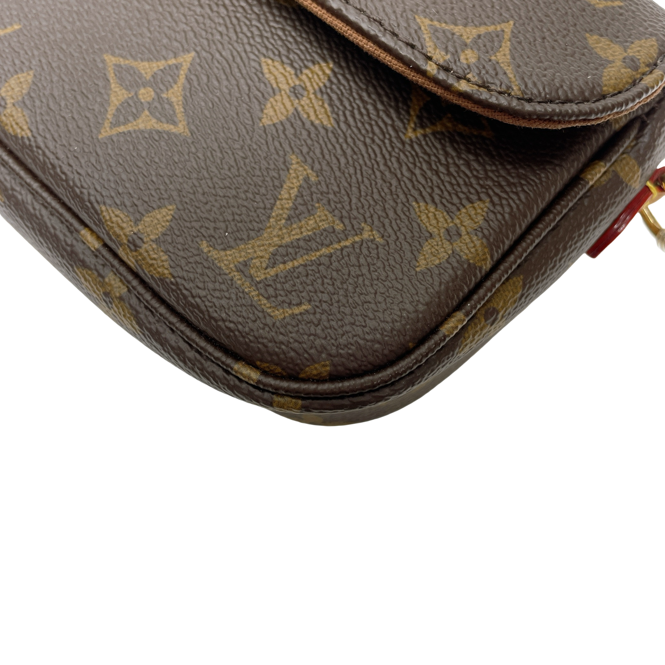 LV IVY WALLET ON CHAIN