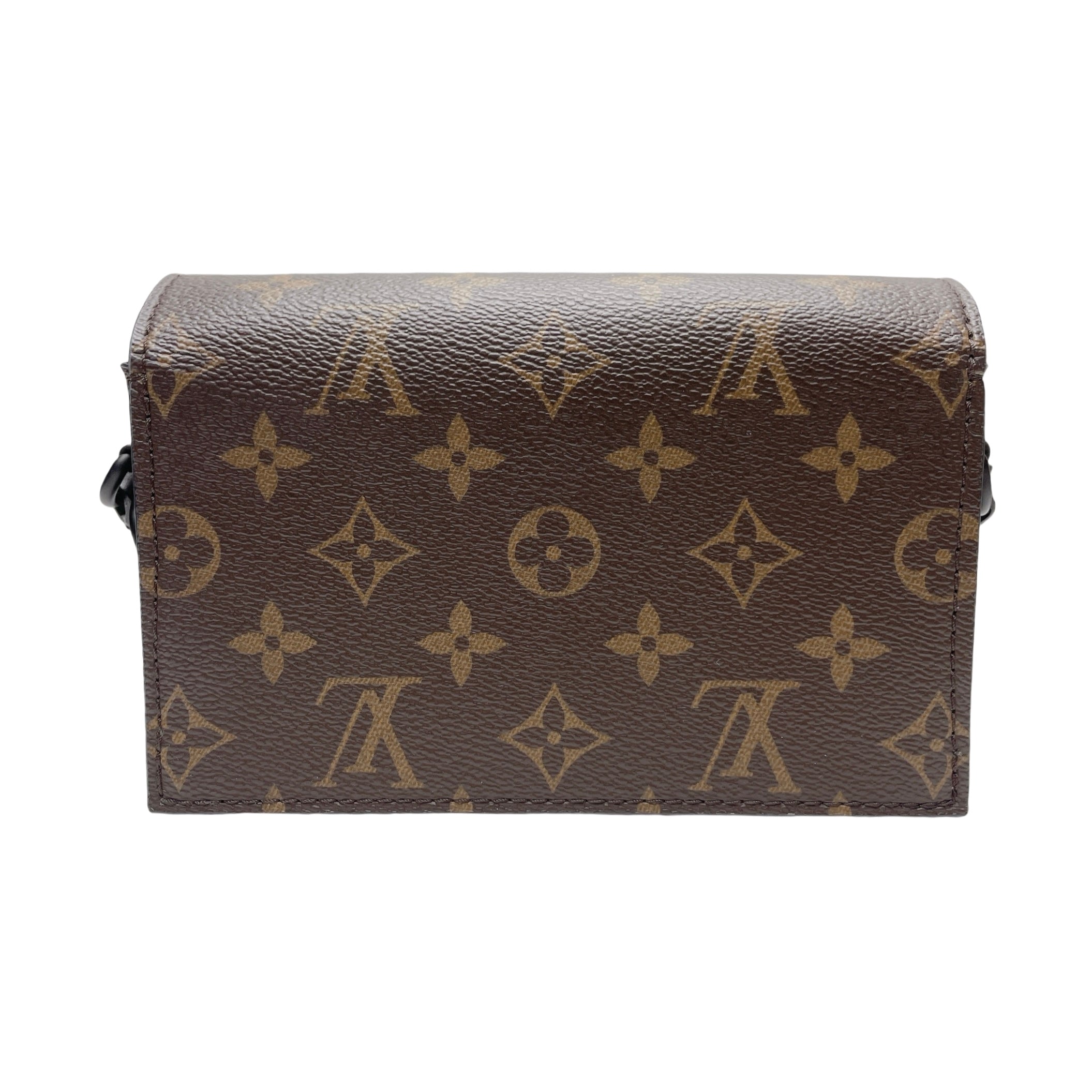 LV STEAMER WEARABLE