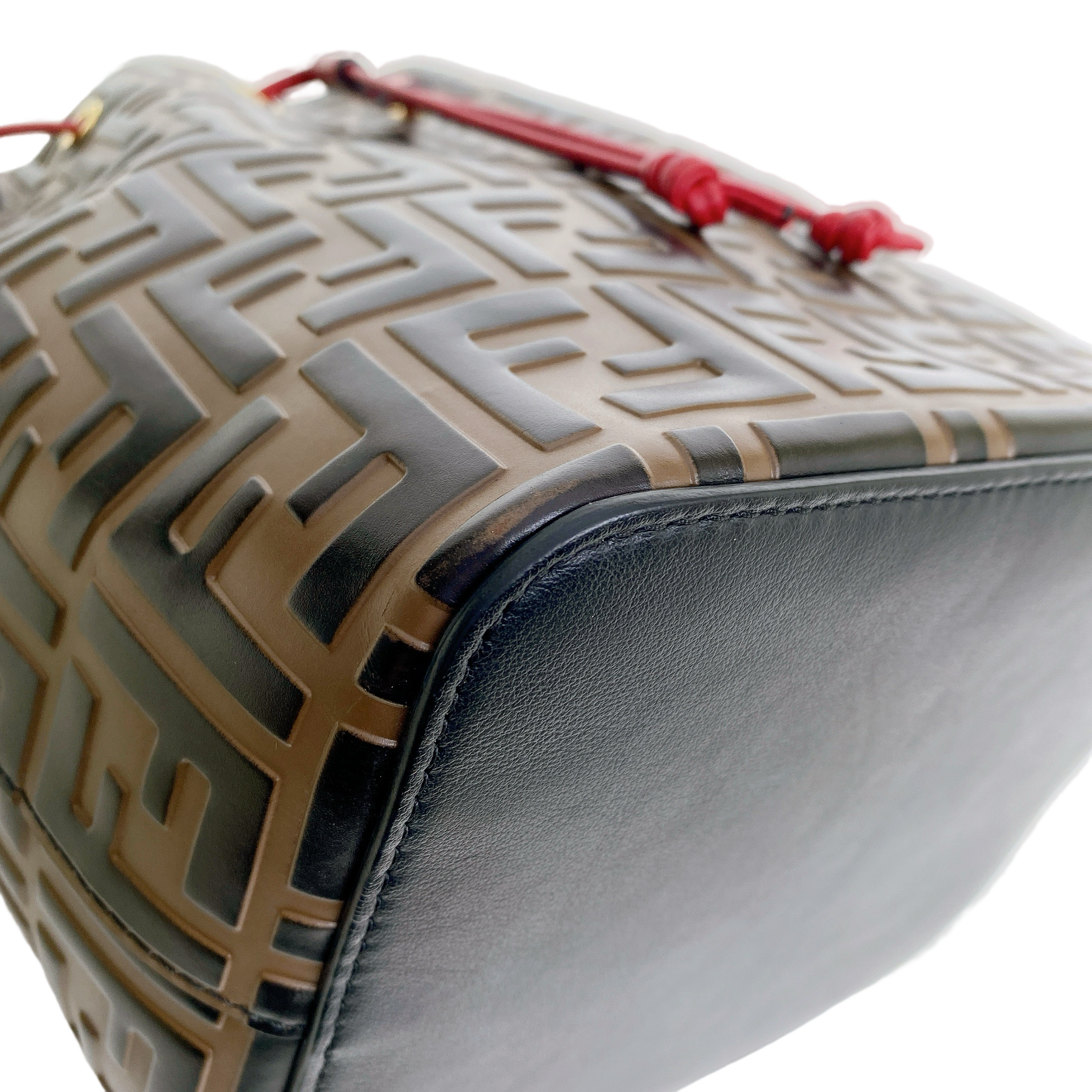 FENDI BUCKET