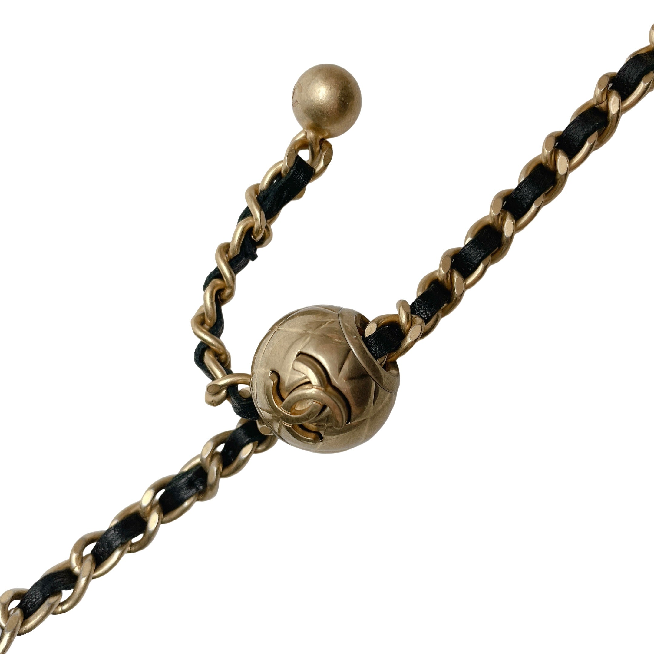 CHANEL VANITY PEARL CRUSH